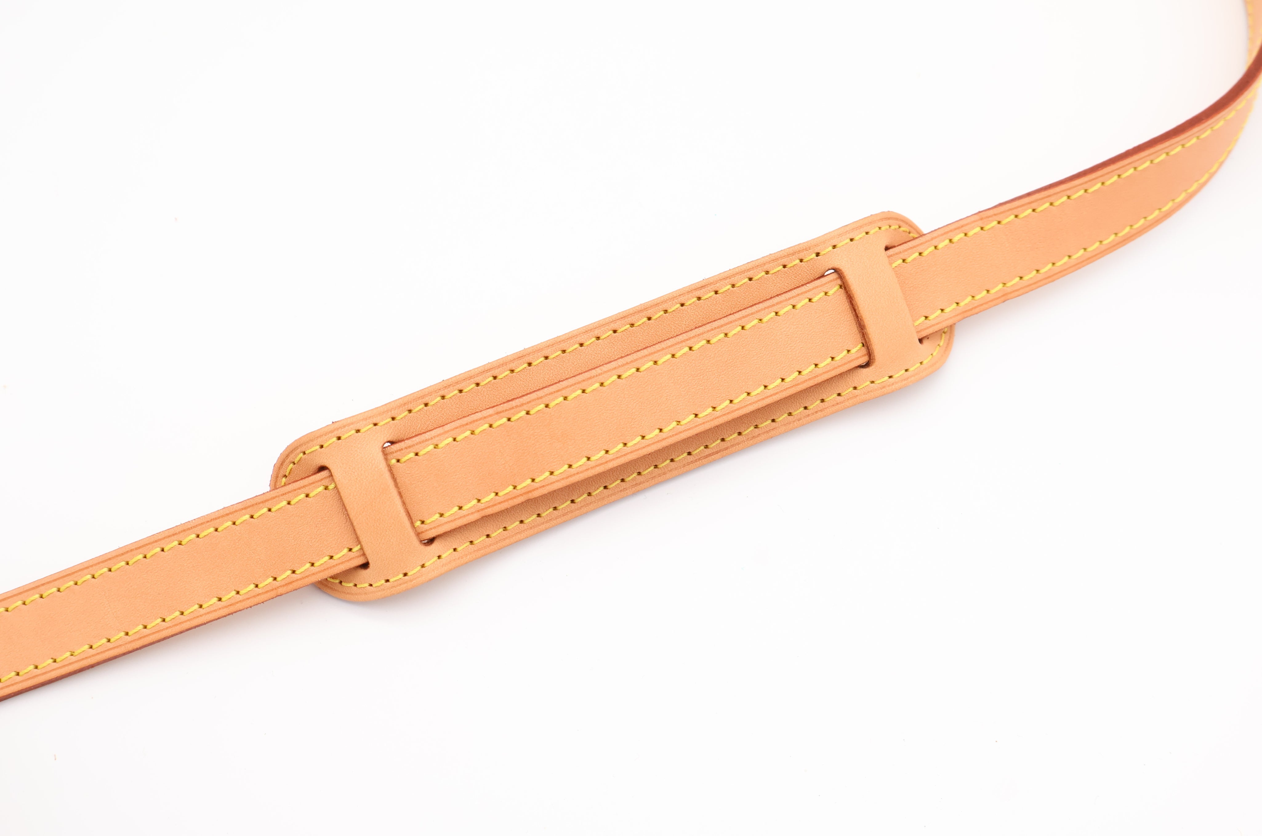 Louis Vuitton Saumur 30
