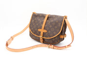 Louis Vuitton Saumur 30