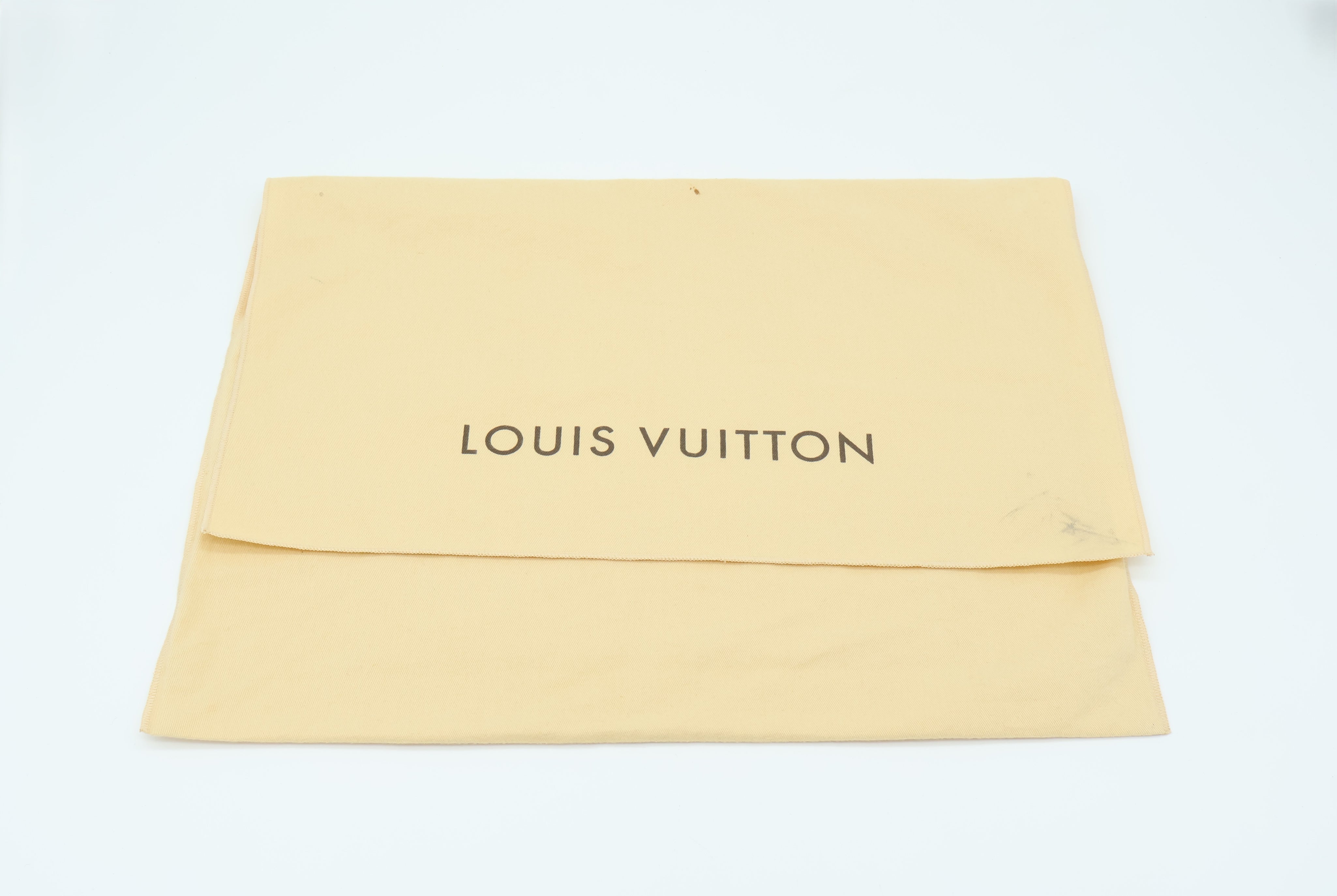 Louis Vuitton Papillon 30
