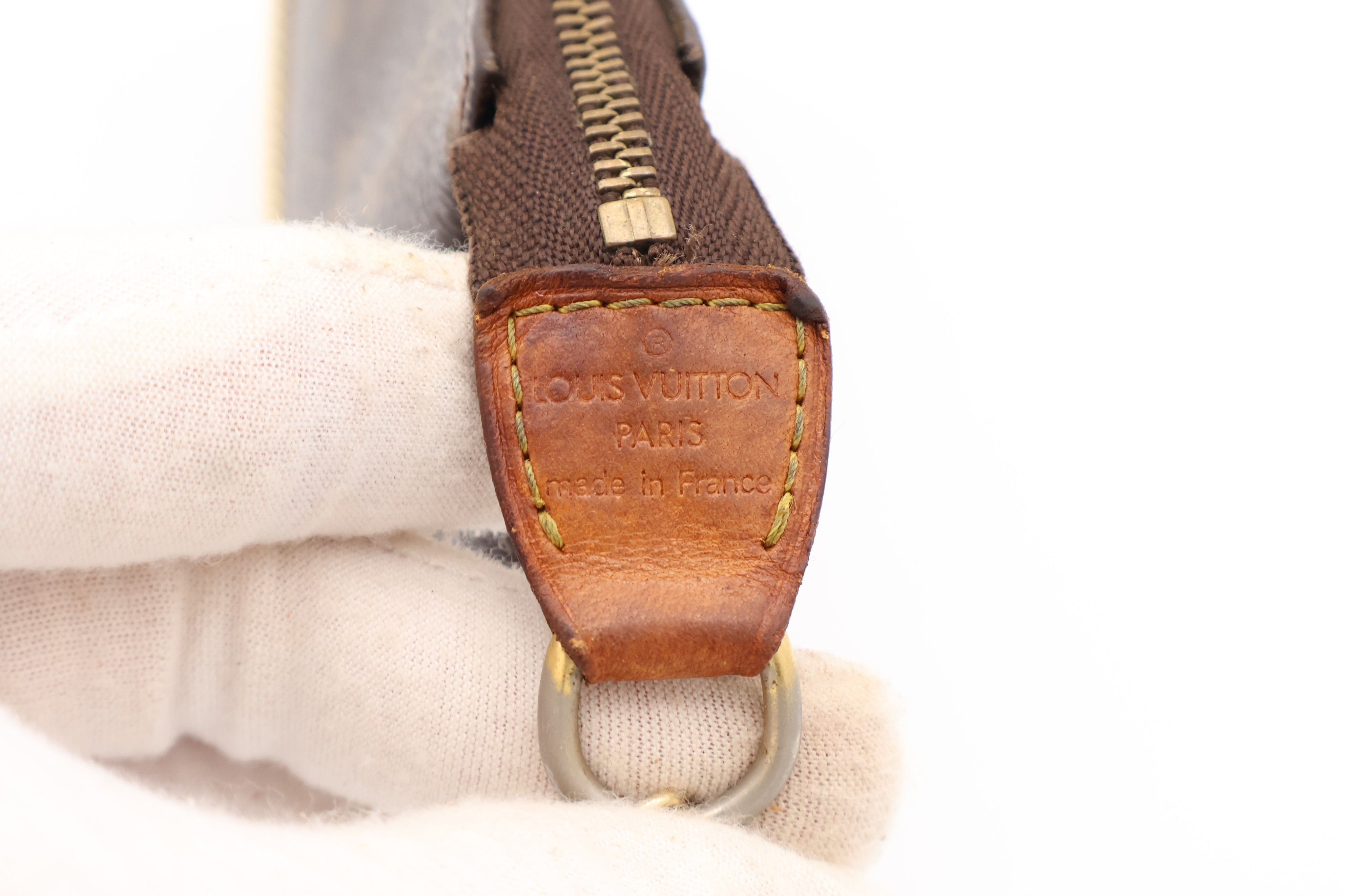 Louis Vuitton Pochette Accessoires