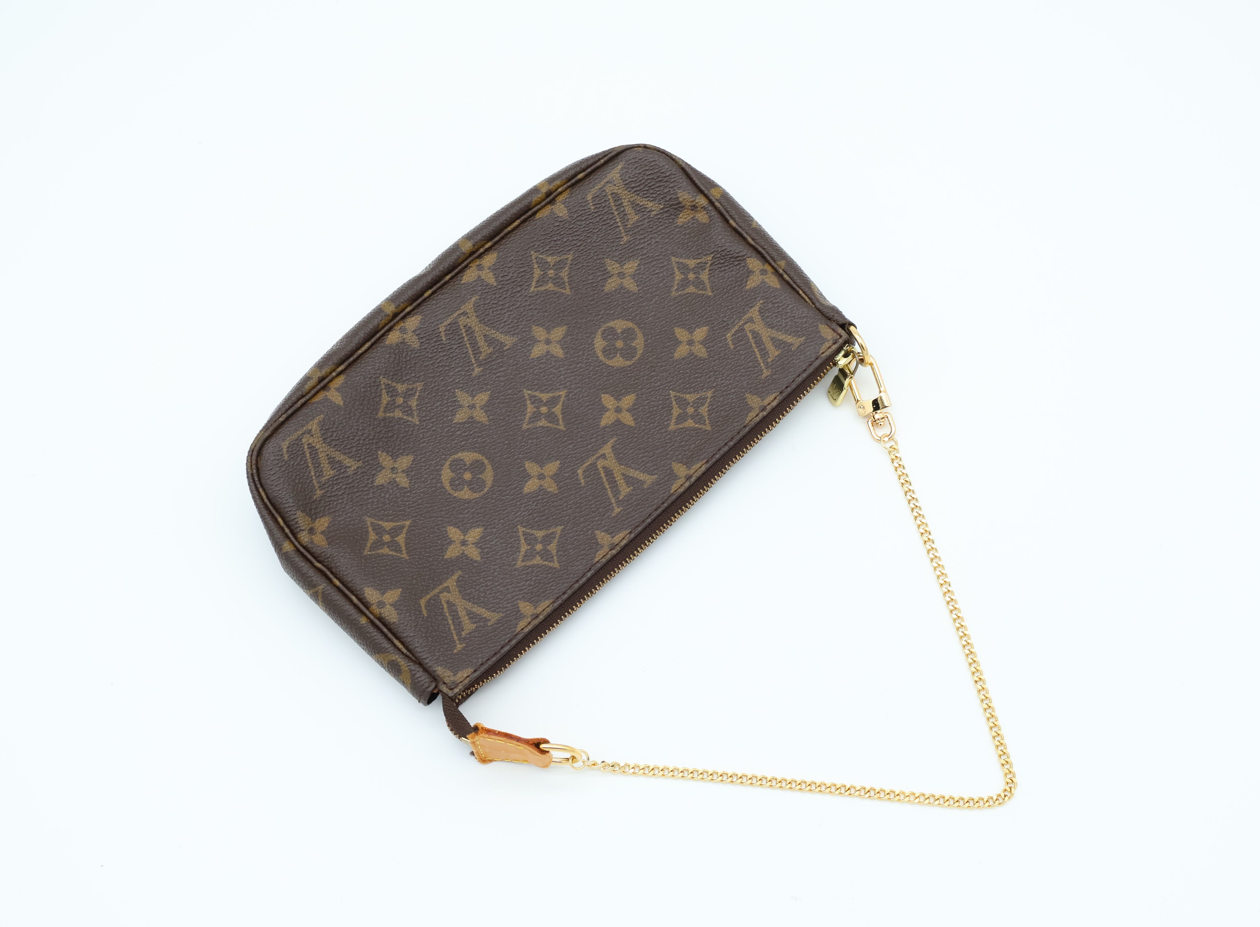 Louis Vuitton Pochette Accessoires