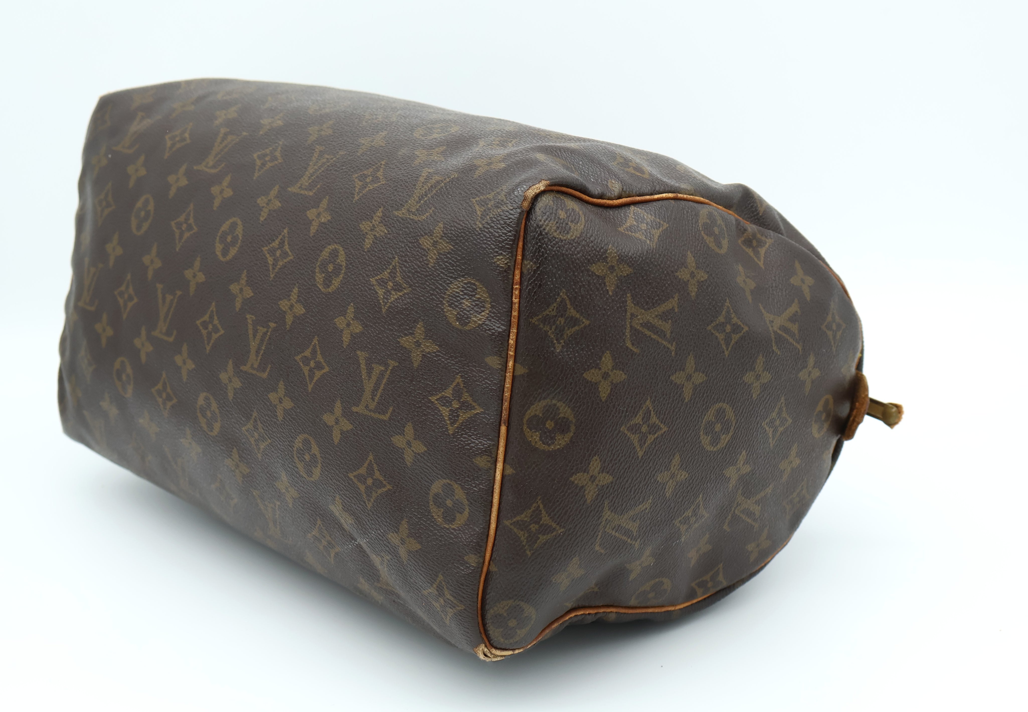 Louis Vuitton Speedy 35