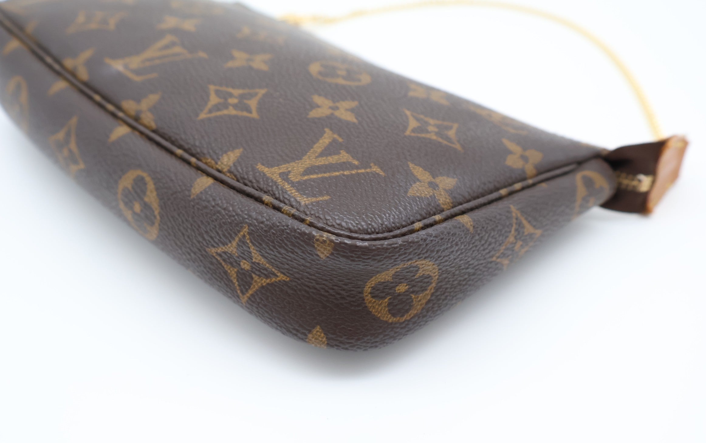Louis Vuitton Pochette Accessoires