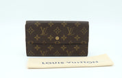 Louis Vuitton Trifold Lompakko