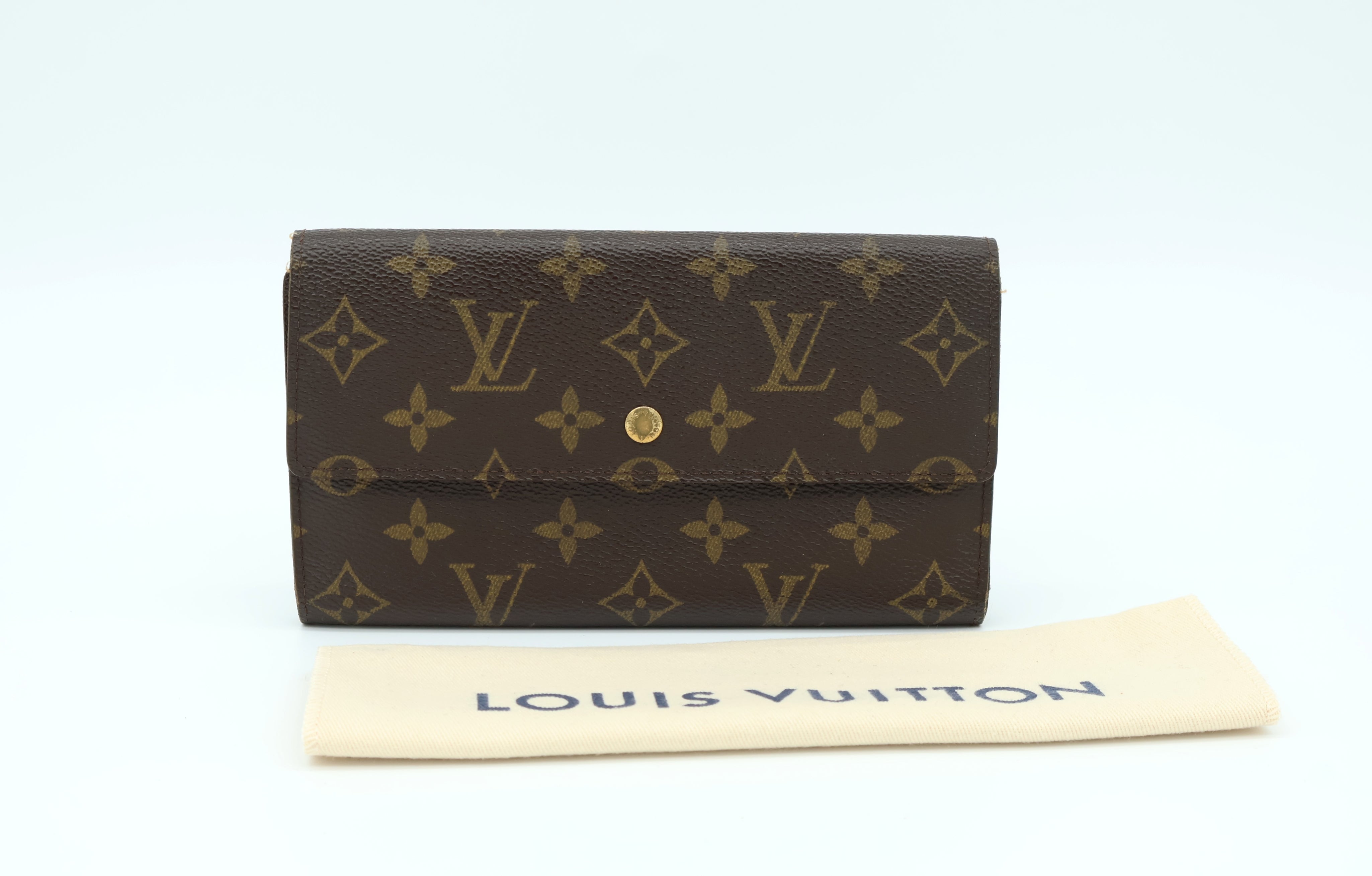 Louis Vuitton Trifold Lompakko