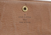 Louis Vuitton Trifold Lompakko