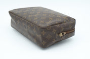 Louis Vuitton Trousse Toilette 28