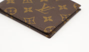 Louis Vuitton Multiple Lompakko