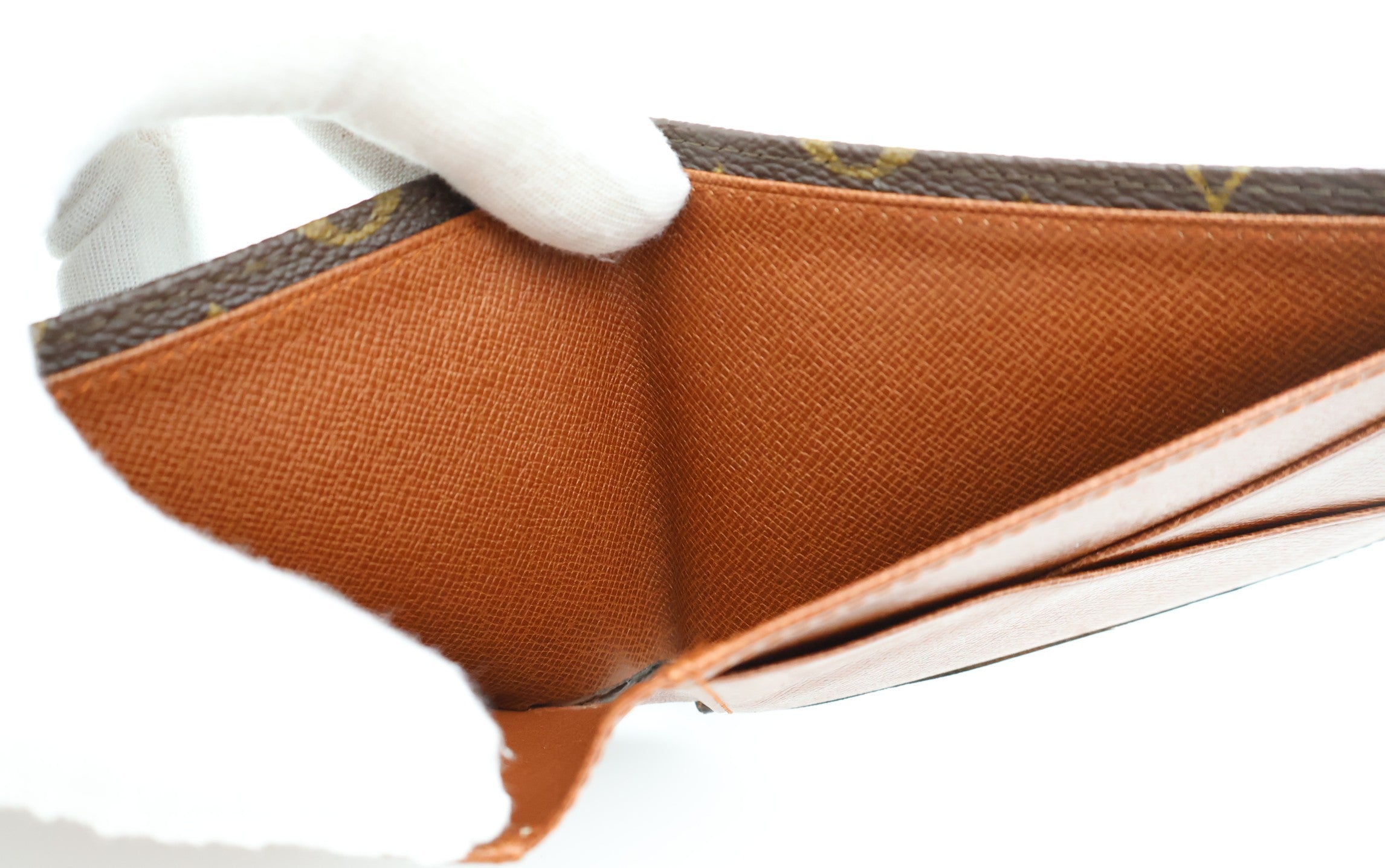 Louis Vuitton Multiple Lompakko