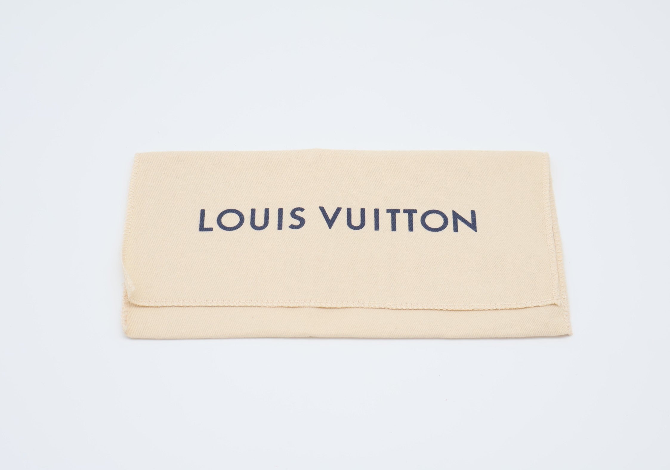 Louis Vuitton Multiple Lompakko