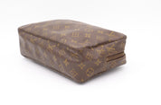 Louis Vuitton Trousse Toilette 28