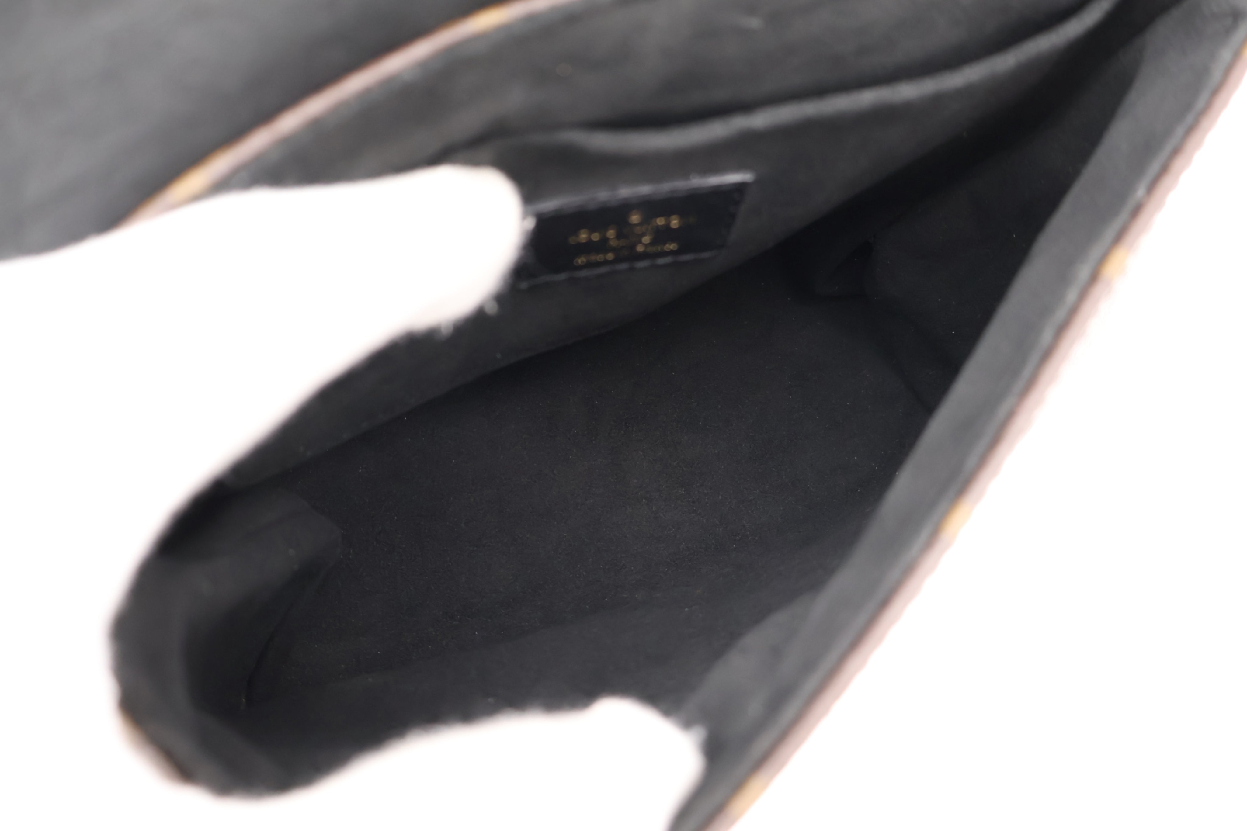 Louis Vuitton Locky BB