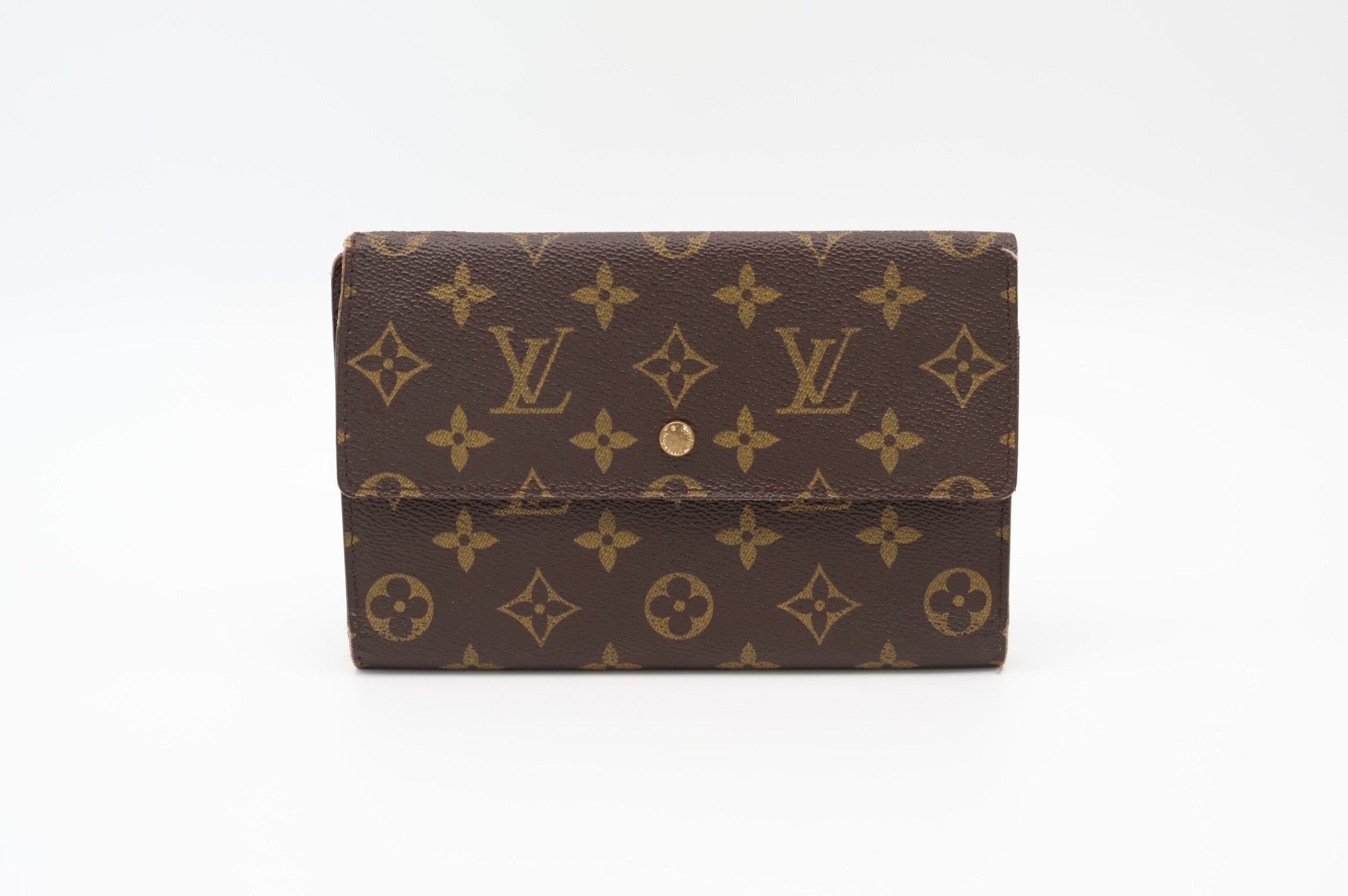 Louis Vuitton Pochette Passport Wallet