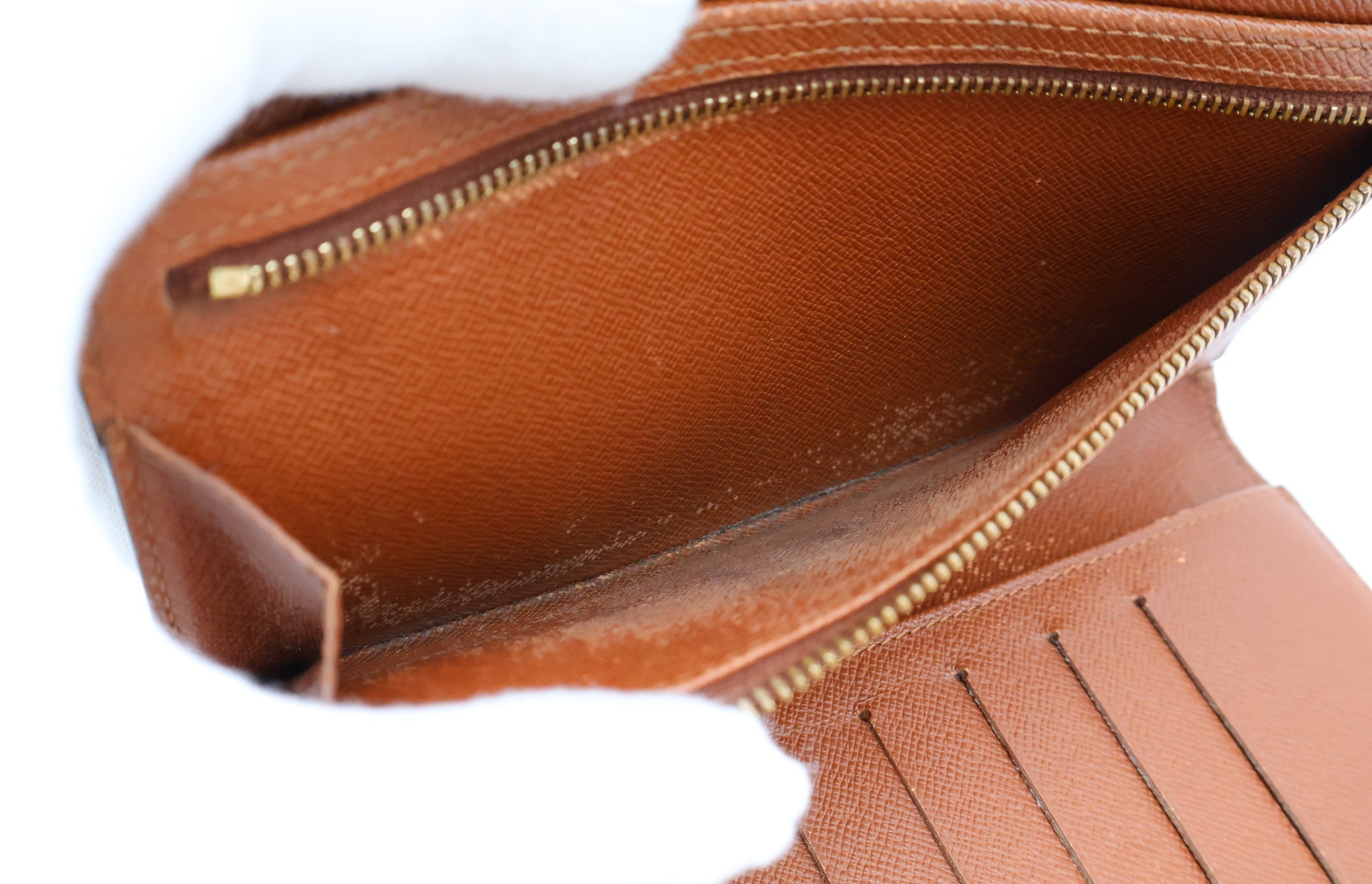 Louis Vuitton Pochette Passport Wallet