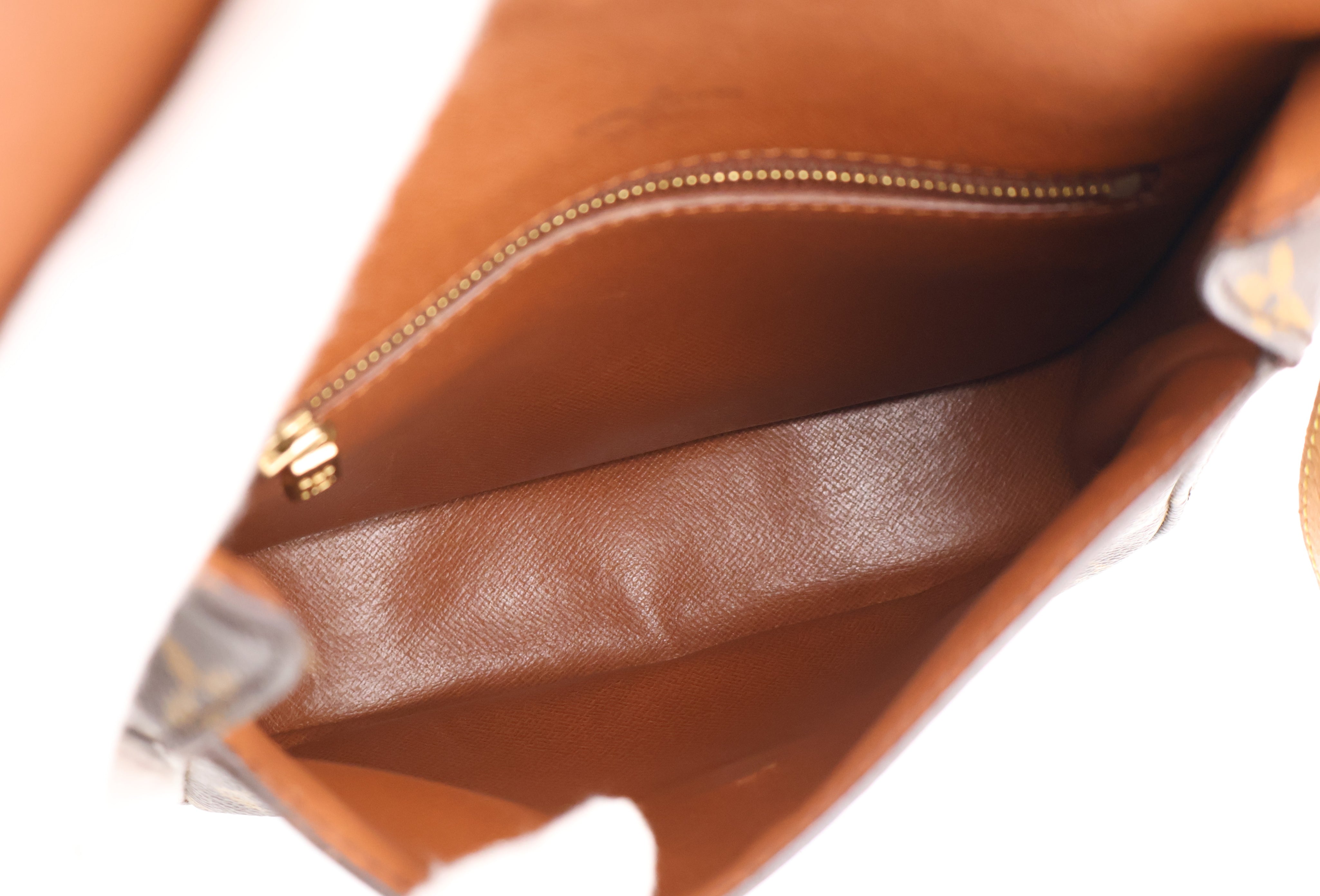 Louis Vuitton Saint Cloud MM