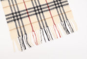Burberry Cashmere & Villa Huivi