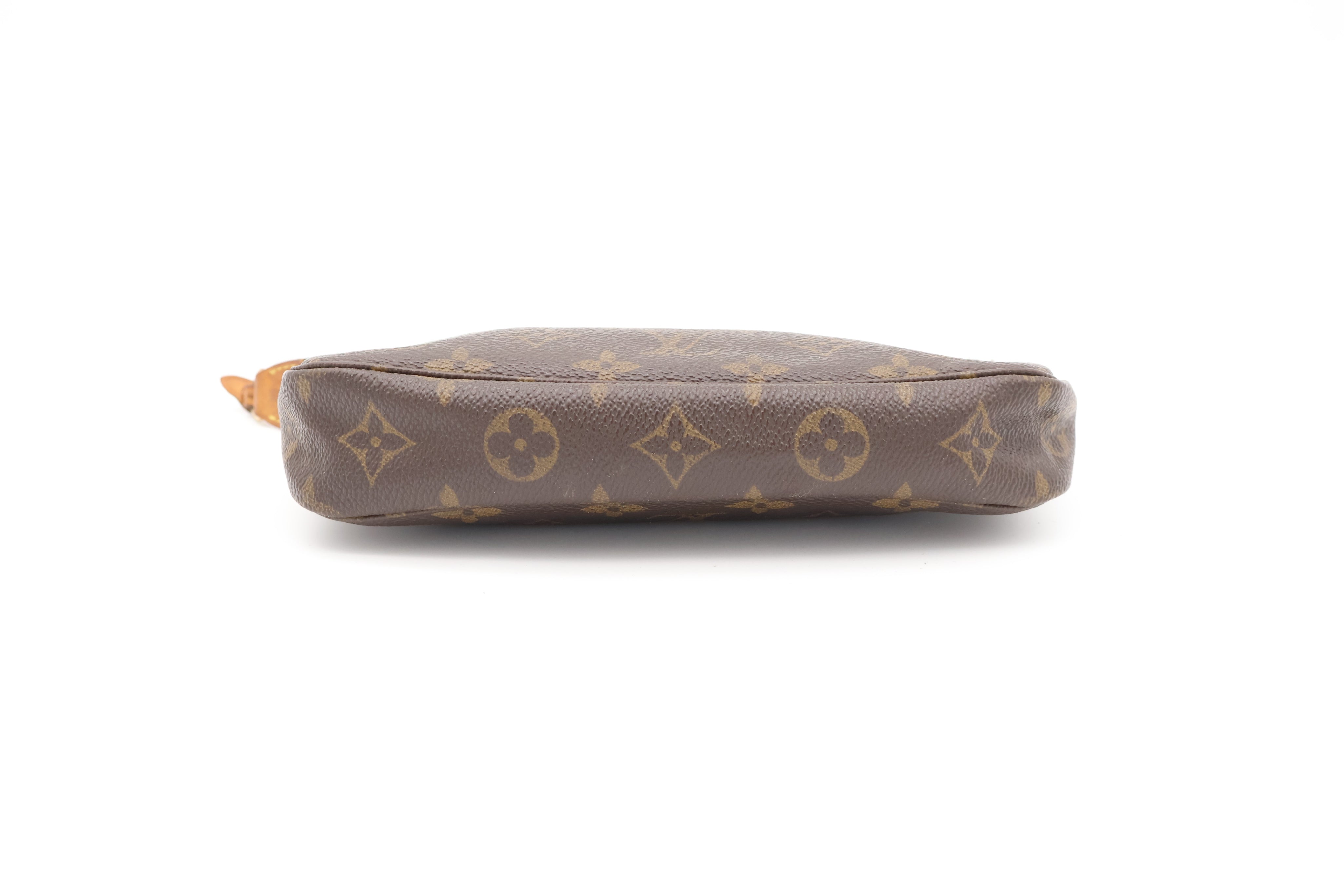 Louis Vuitton Pochette Accessoires