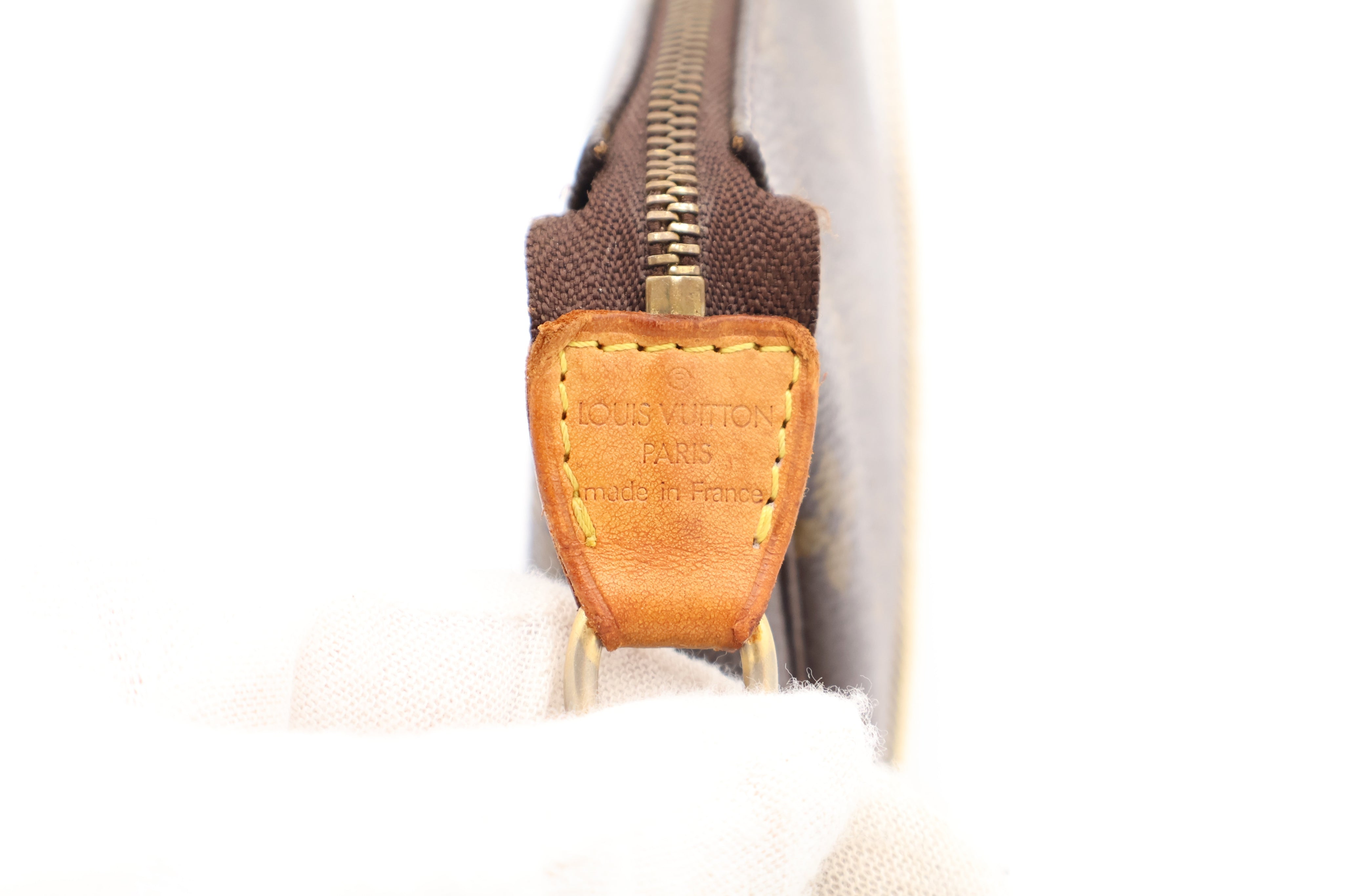 Louis Vuitton Pochette Accessoires