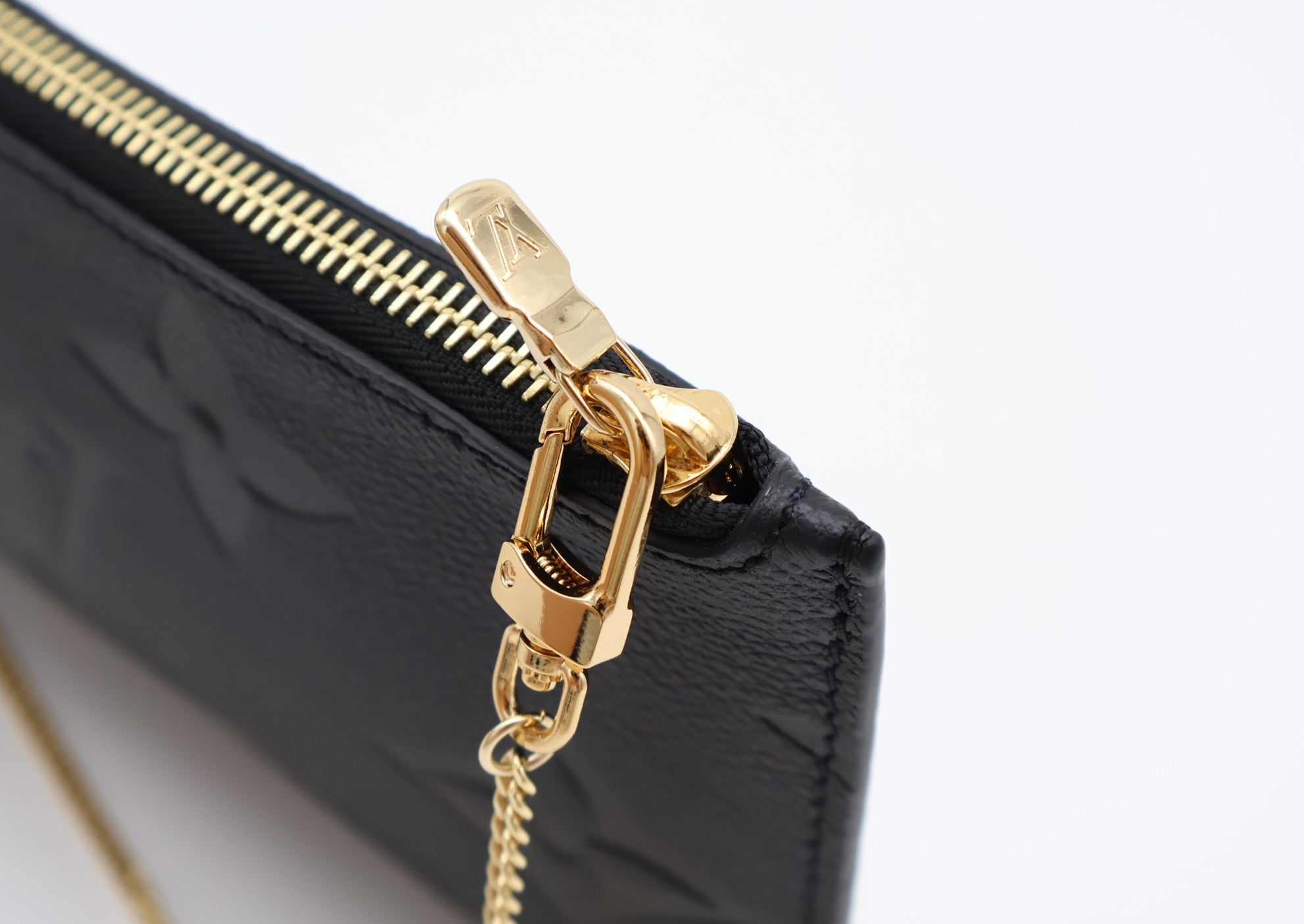 Louis Vuitton Neverfull Pochette