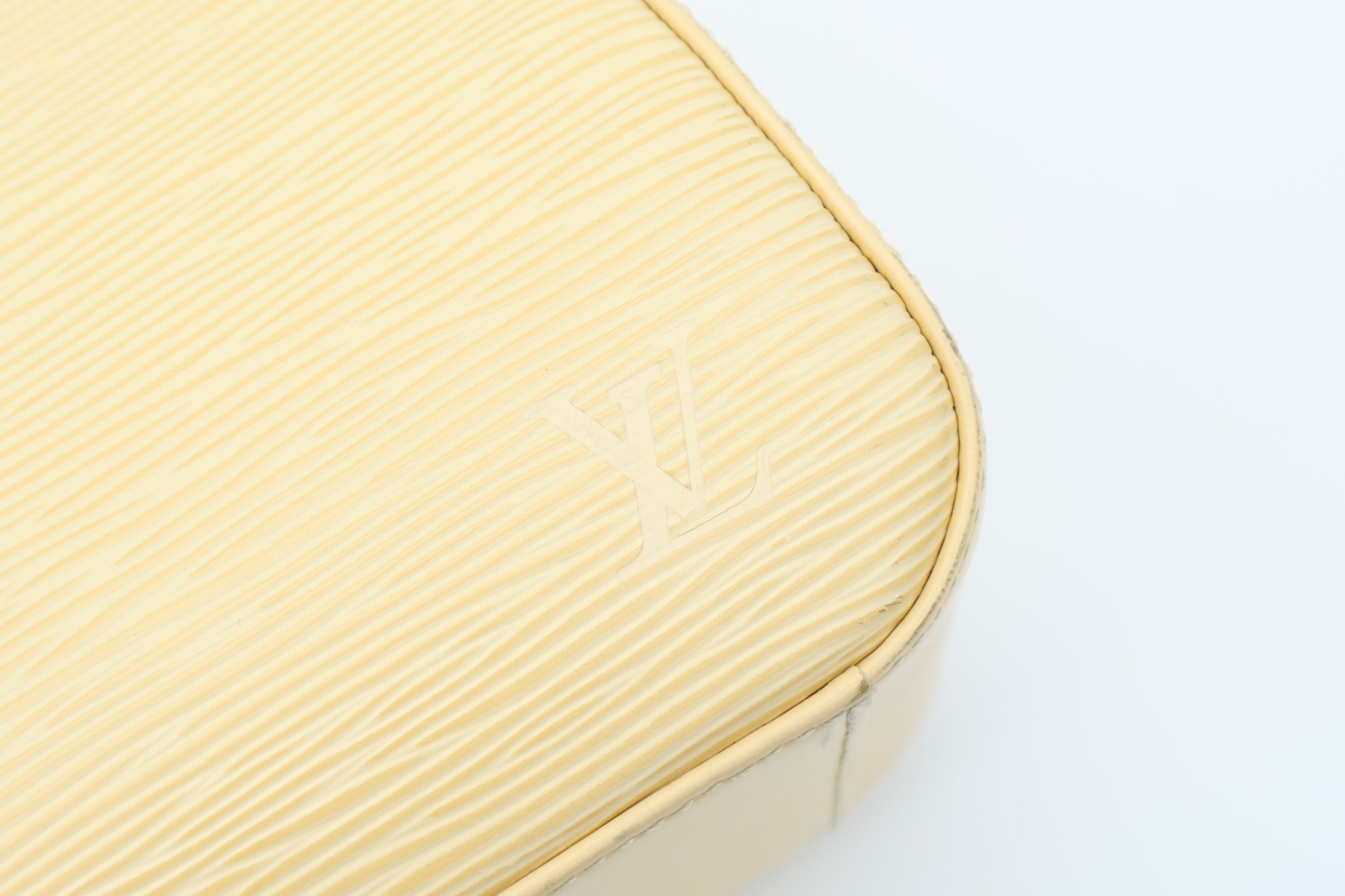 Louis Vuitton Jasmin