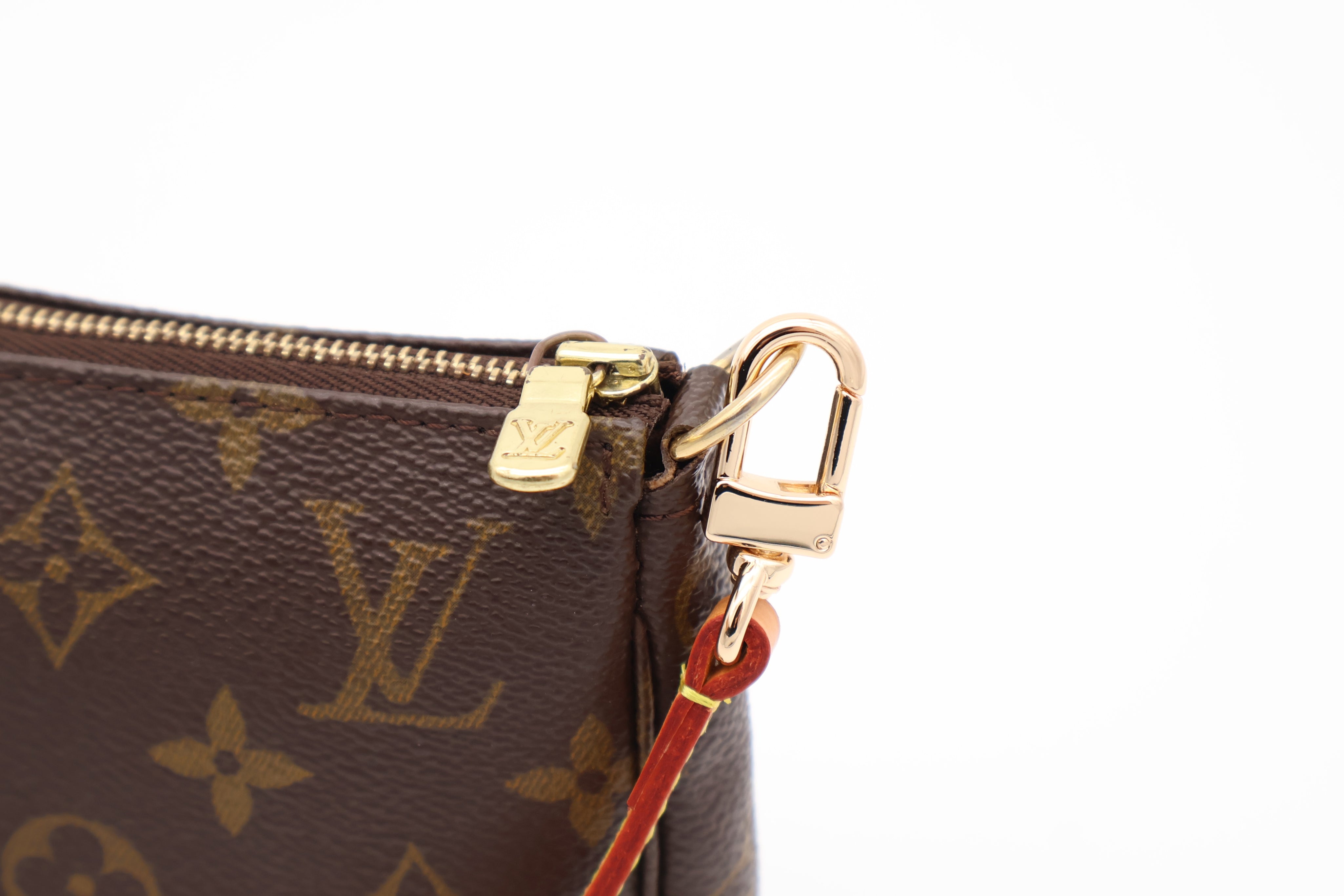 Louis Vuitton Pochette Accessoires
