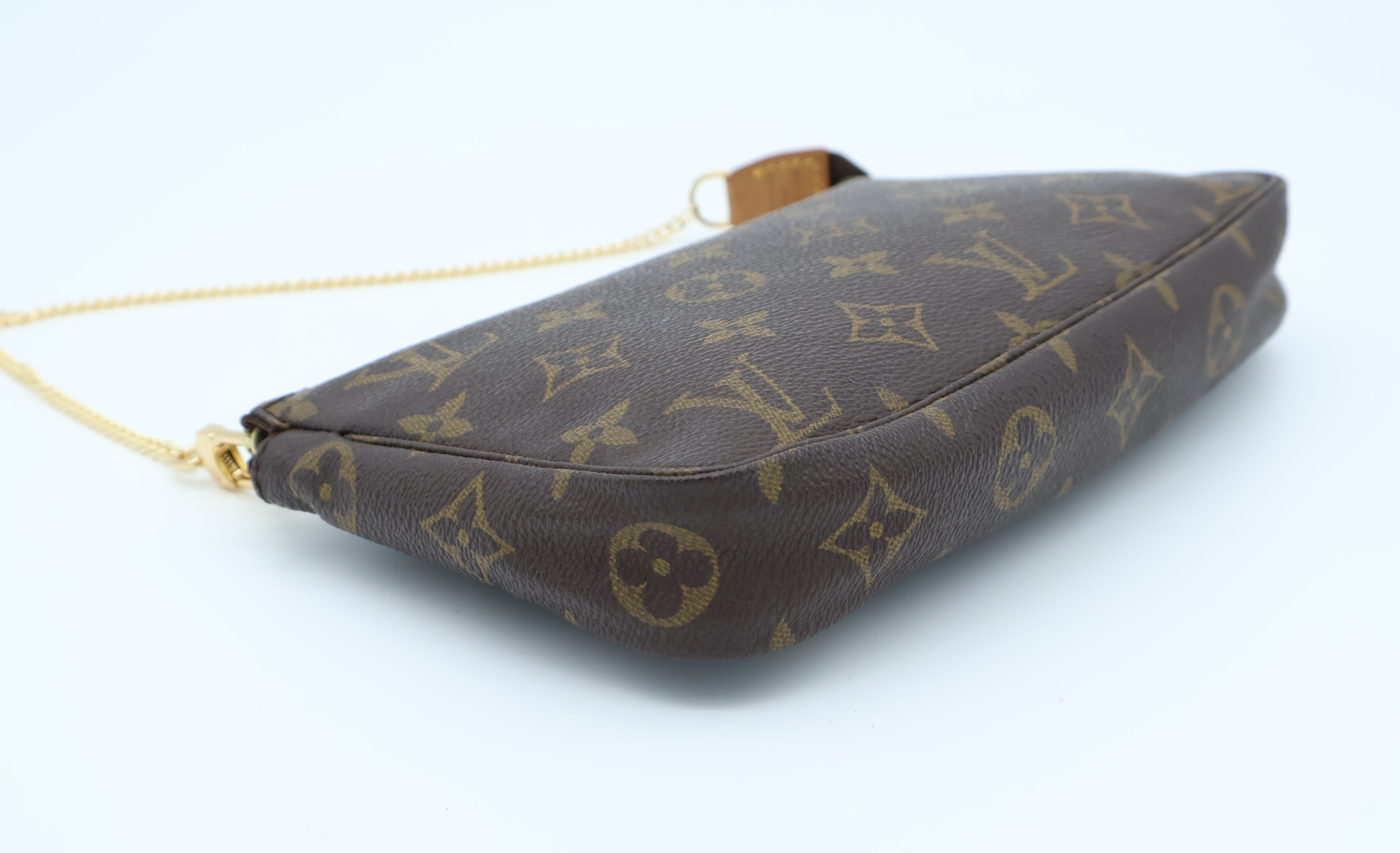 Louis Vuitton Pochette Accessoires