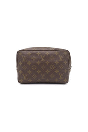 Louis Vuitton Trousse Toilette 23