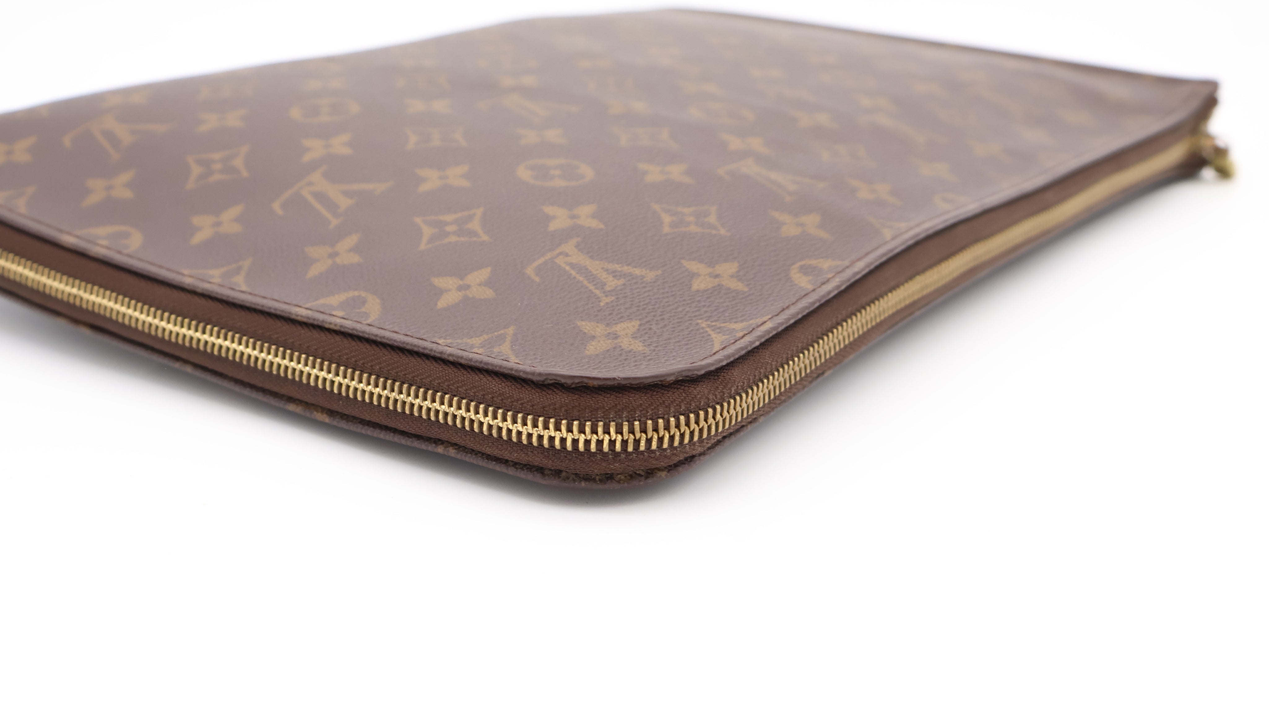 Louis Vuitton Voyage GM Laptop Case