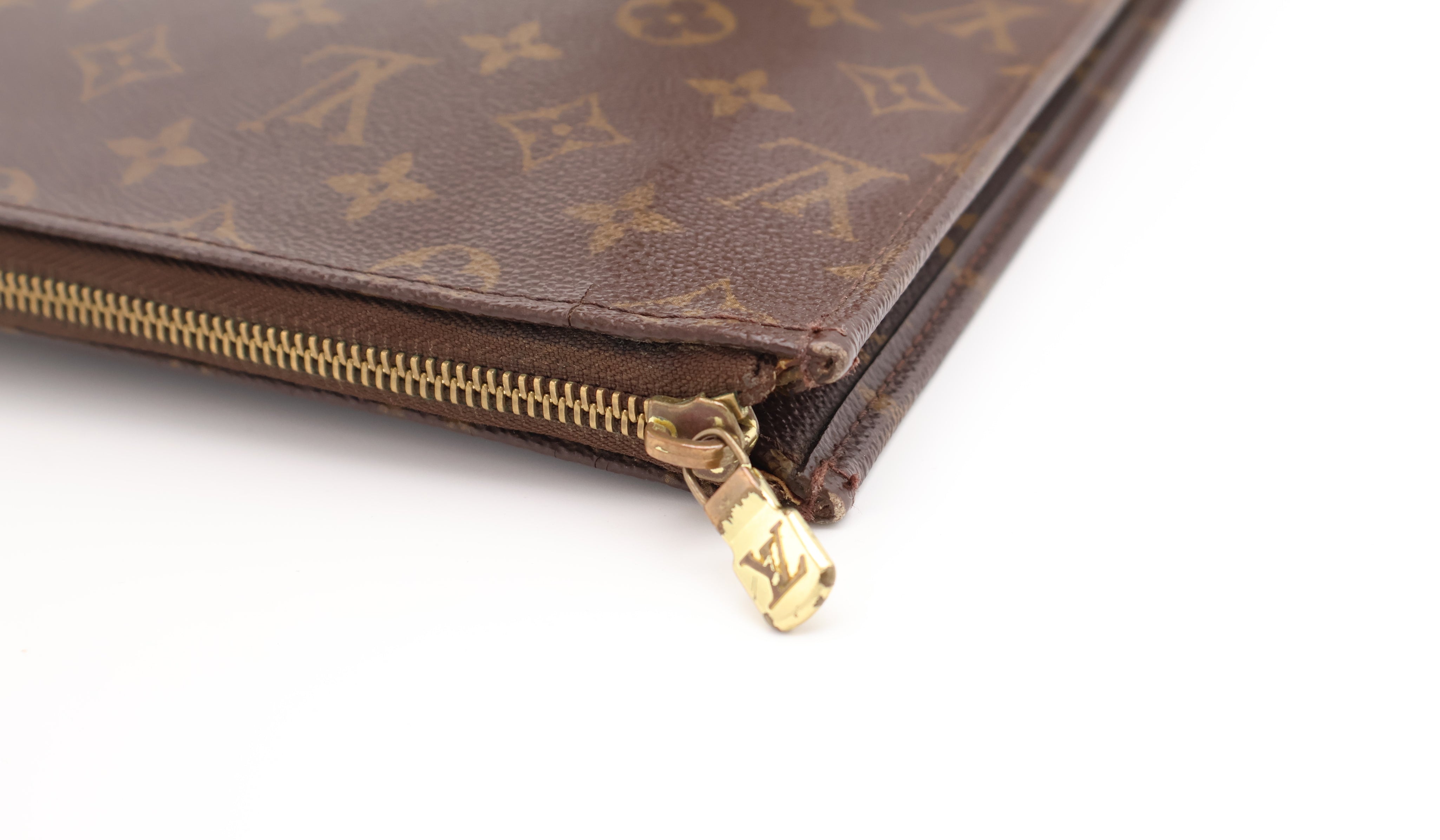 Louis Vuitton Voyage GM Laptop Case