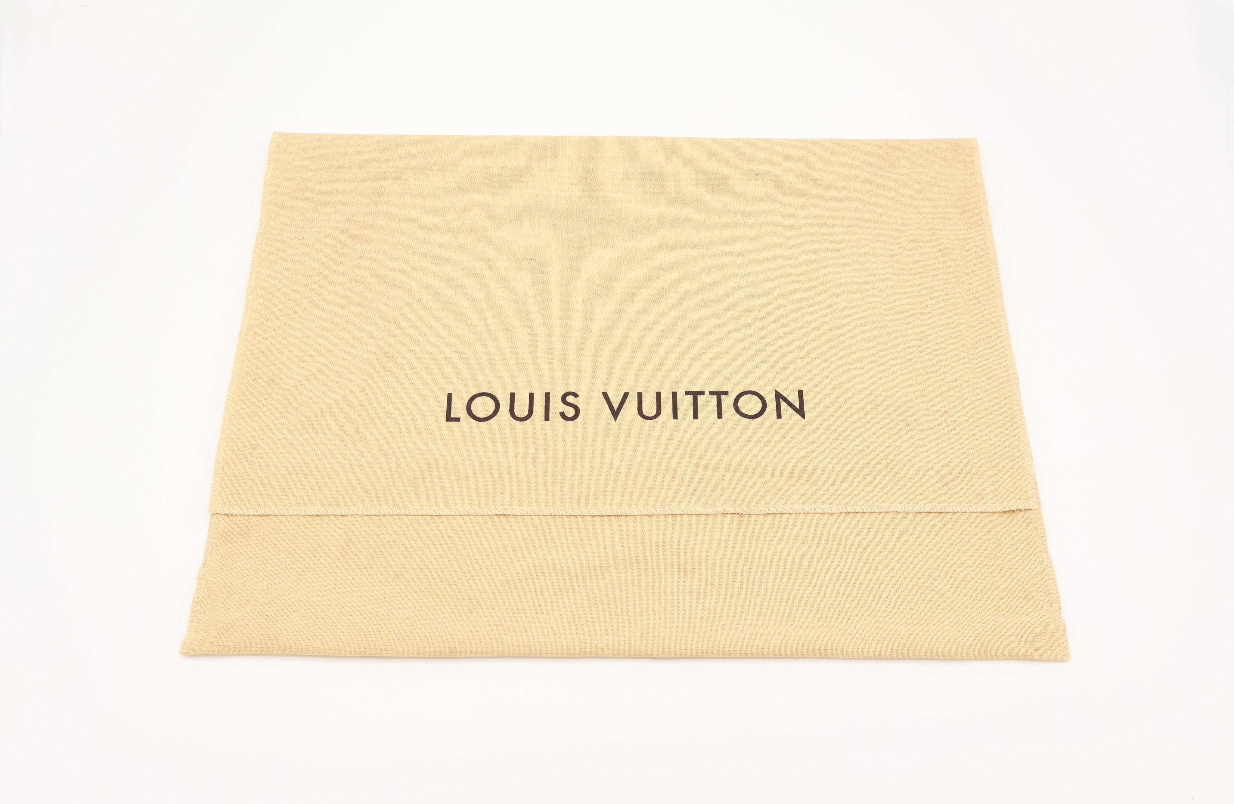 Louis Vuitton Voyage GM Laptop Case