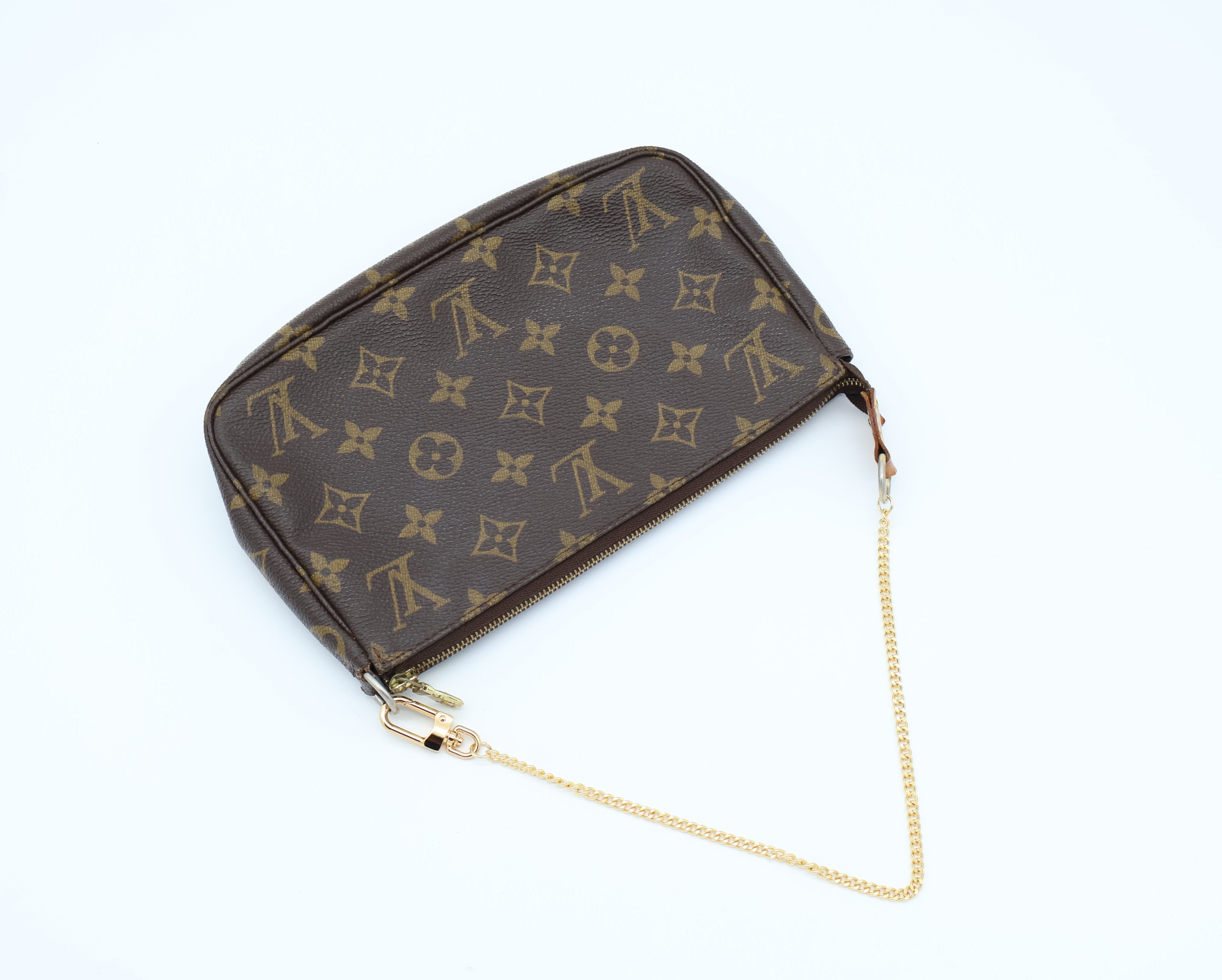 Louis Vuitton Pochette Accessoires