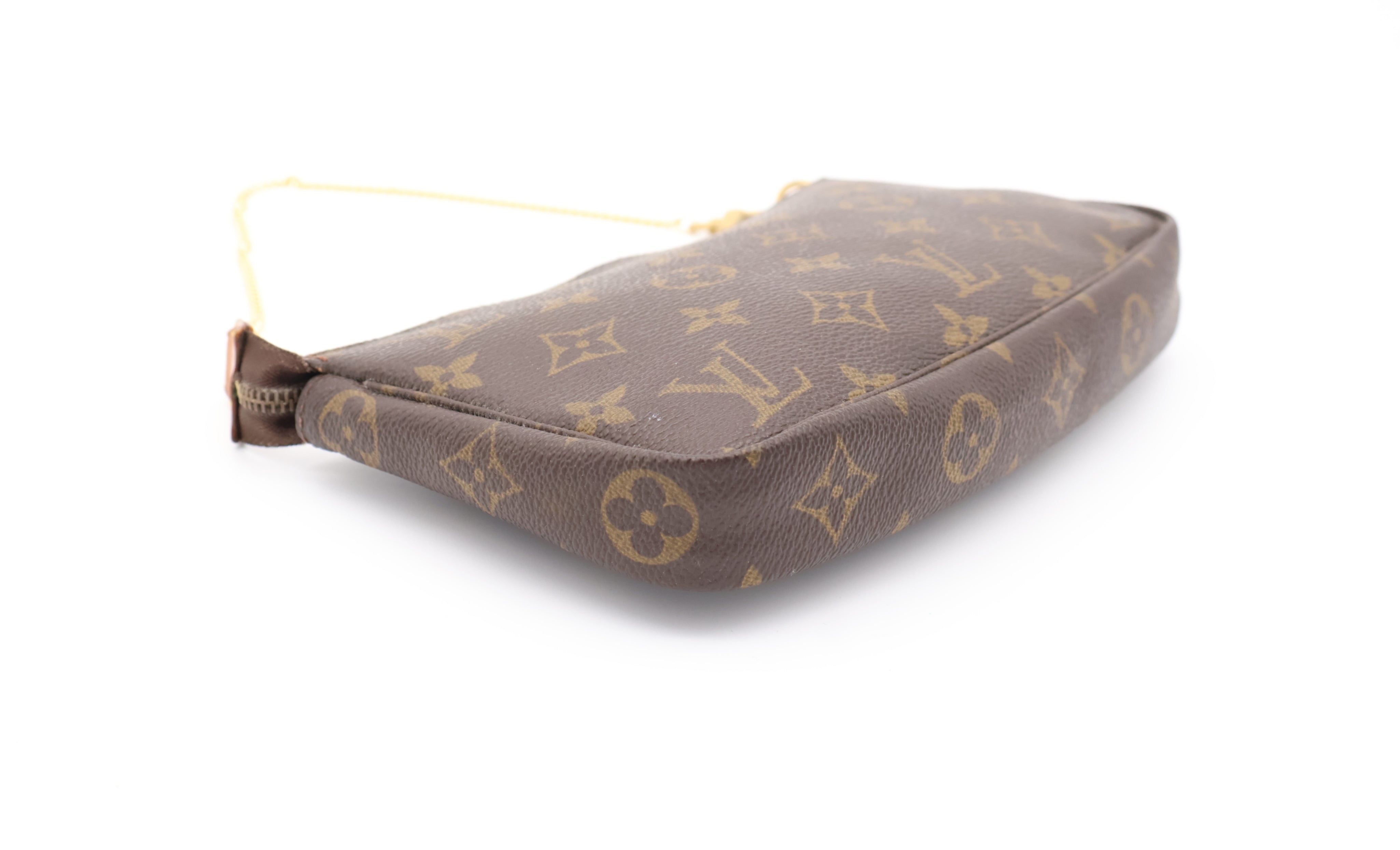 Louis Vuitton Pochette Accessoires