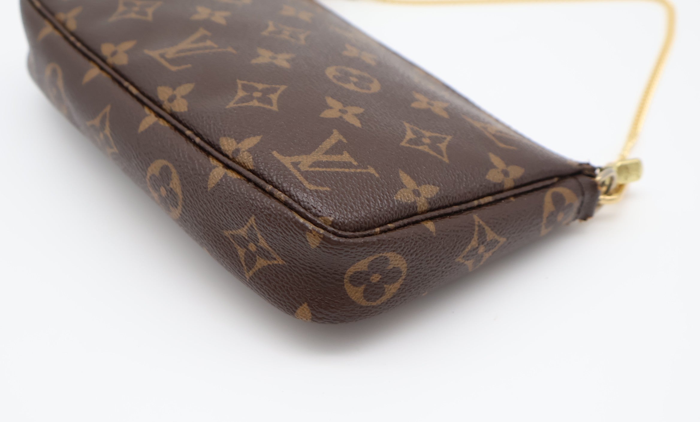 Louis Vuitton Pochette Accessoires