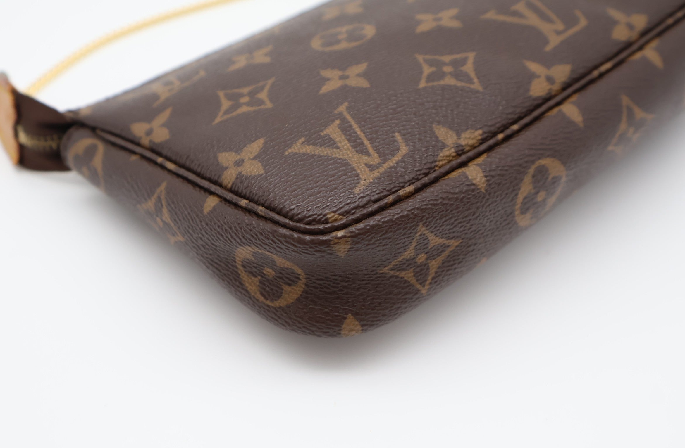 Louis Vuitton Pochette Accessoires