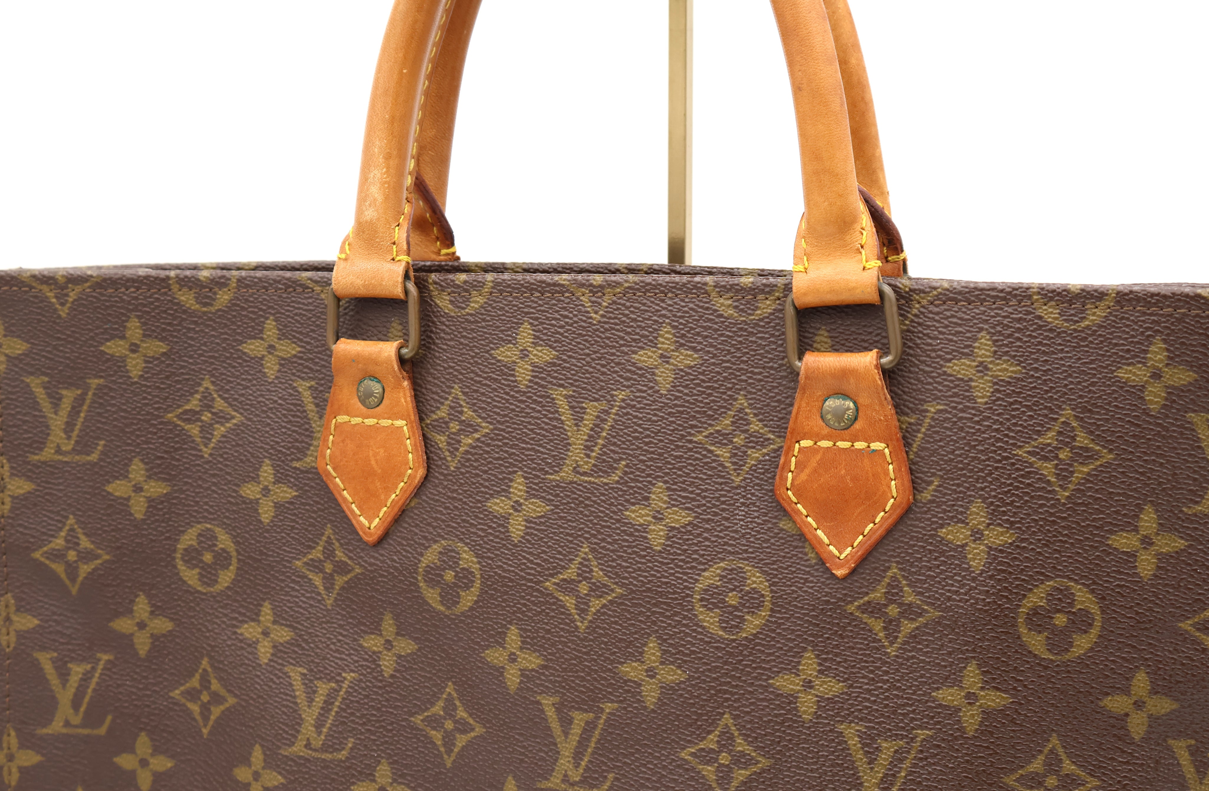 Louis Vuitton Sac Plat
