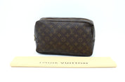 Louis Vuitton Trousse Toilette 28