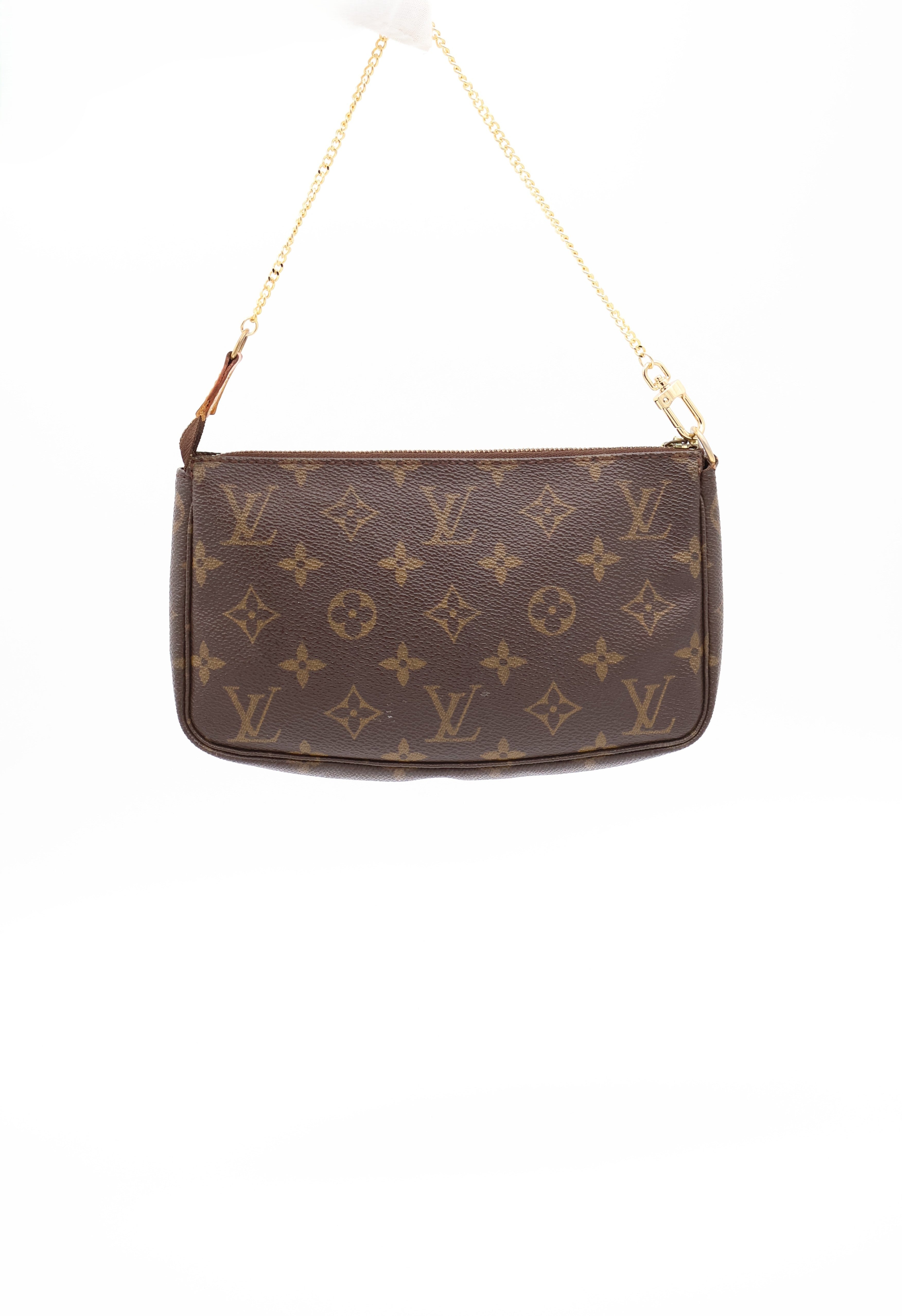 Louis Vuitton Pochette Accessoires