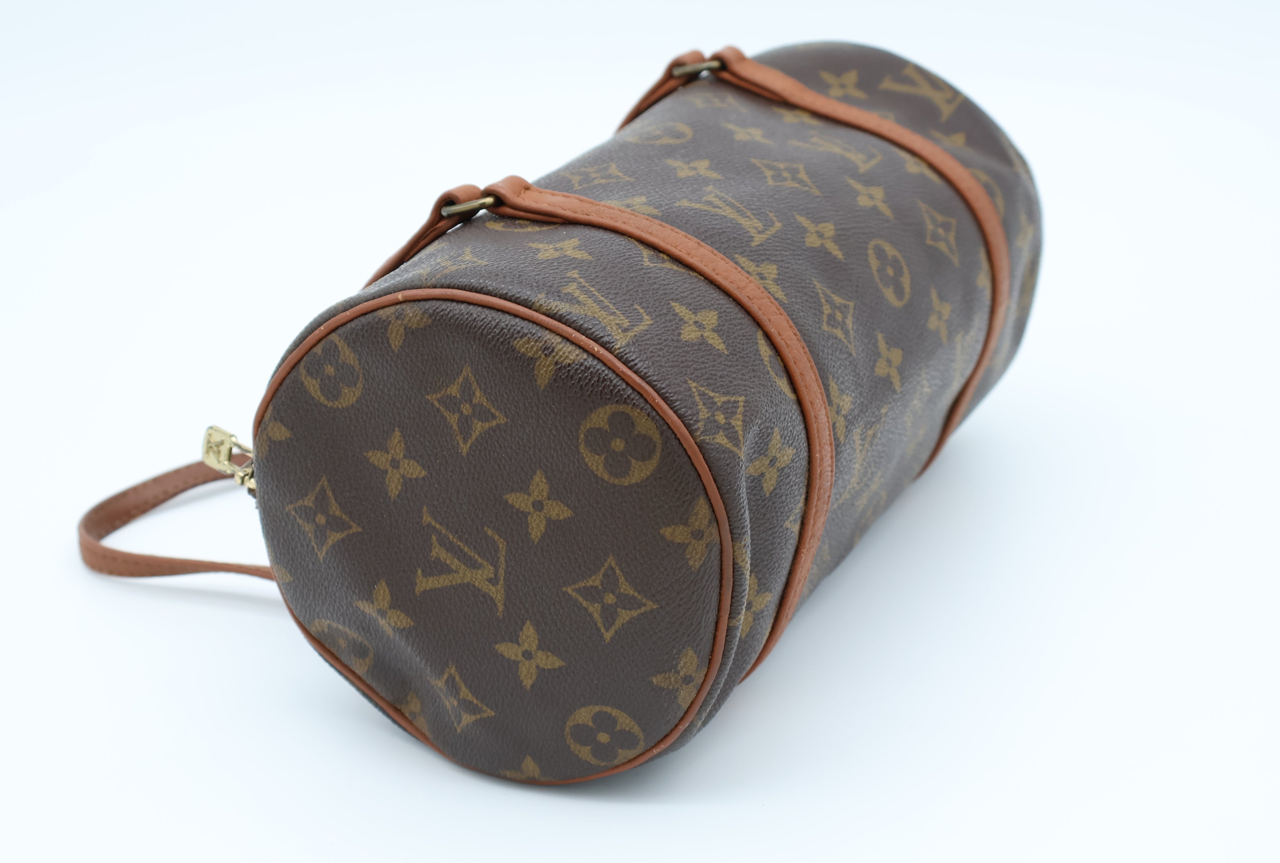 Louis Vuitton Papillon 26