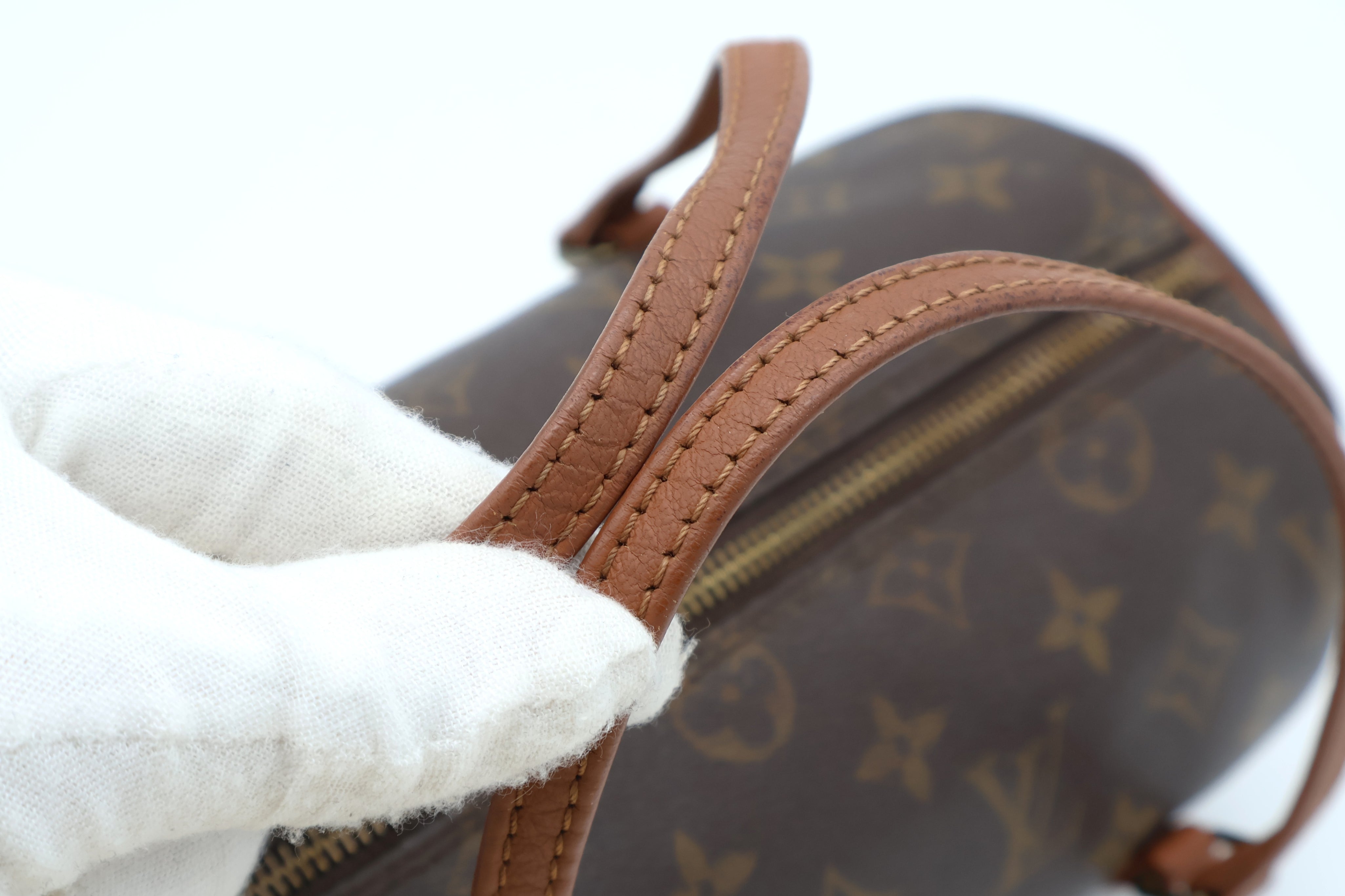 Louis Vuitton Papillon 26