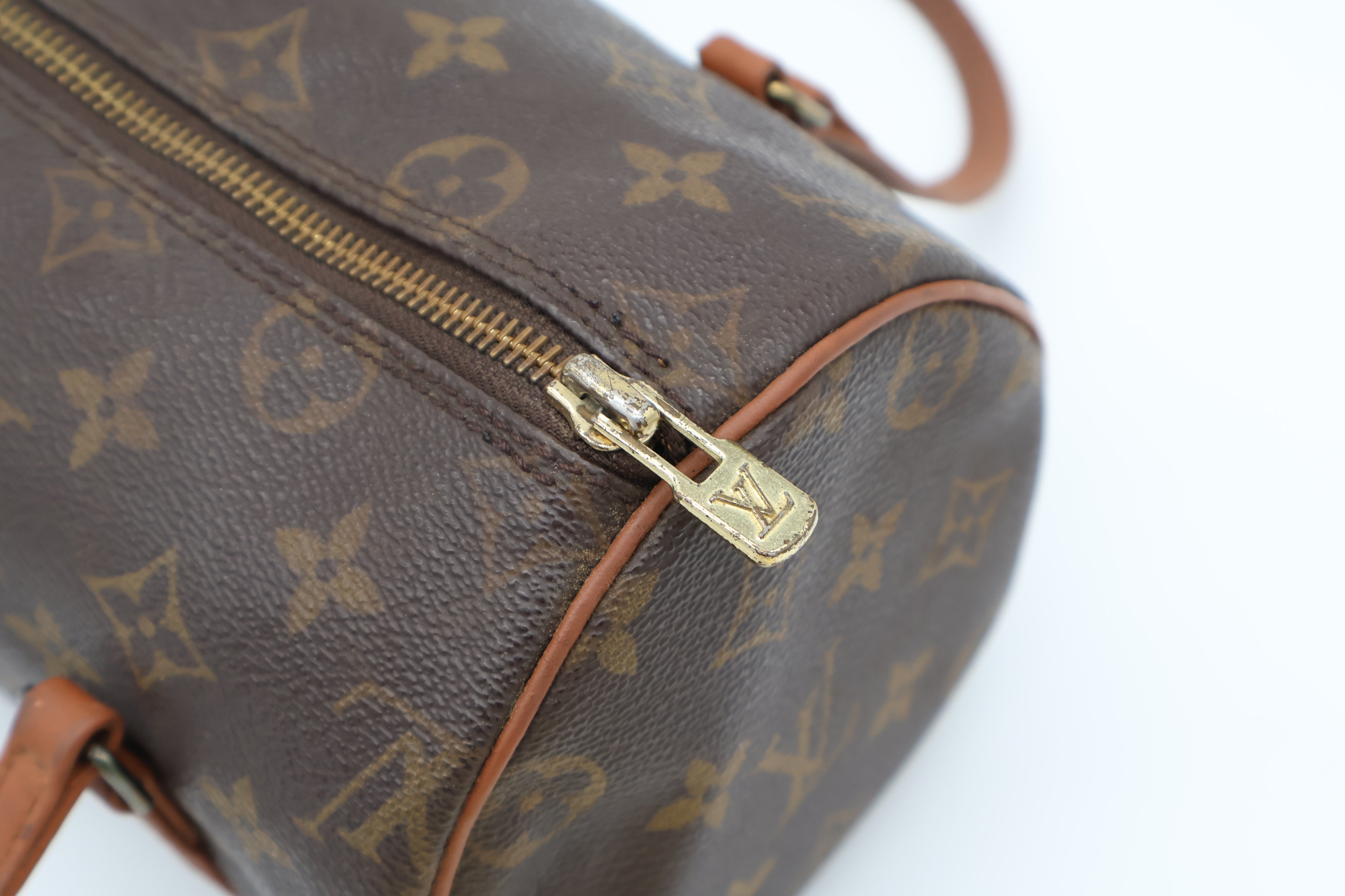 Louis Vuitton Papillon 26