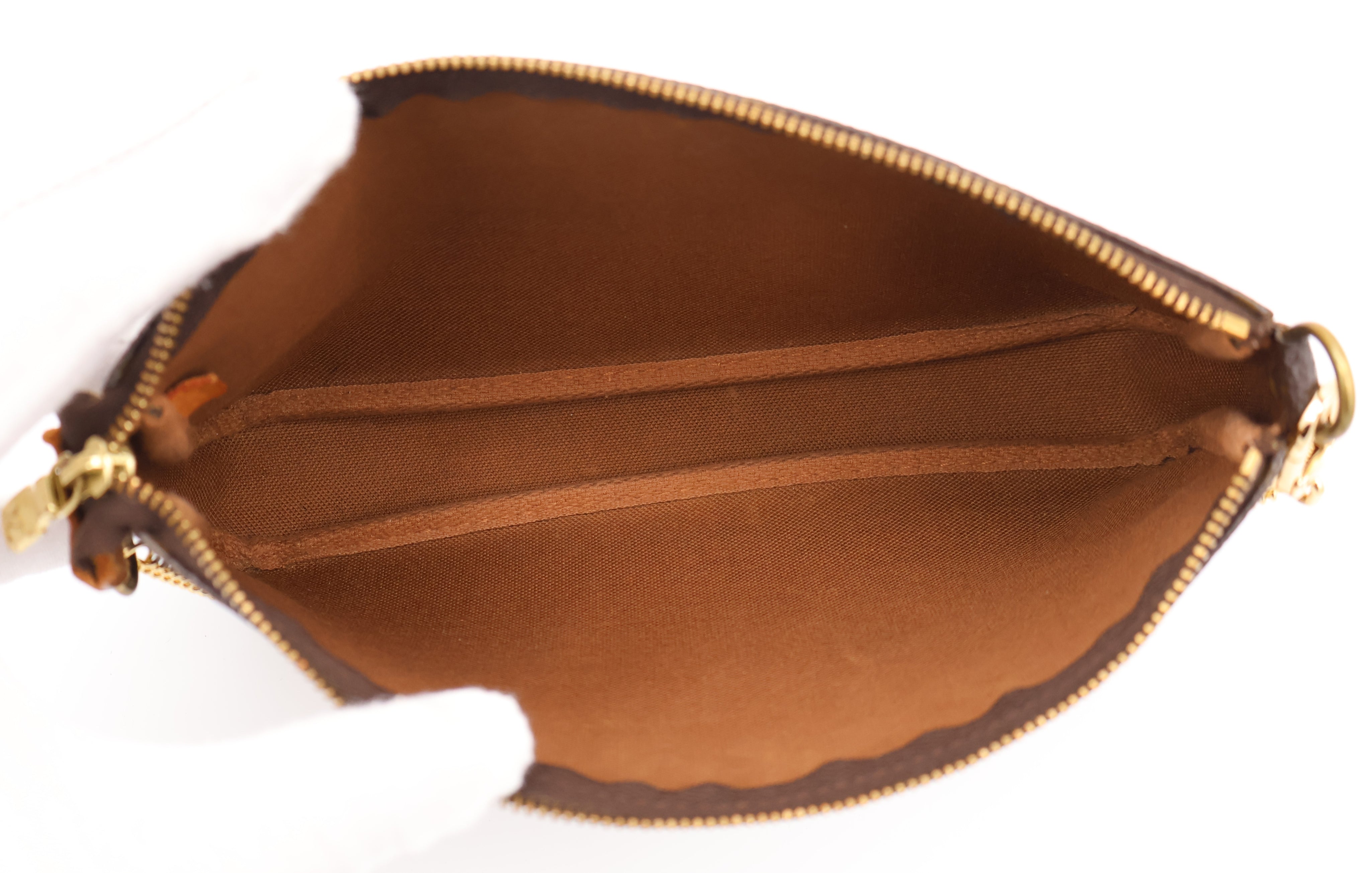 Louis Vuitton Pochette Accessoires