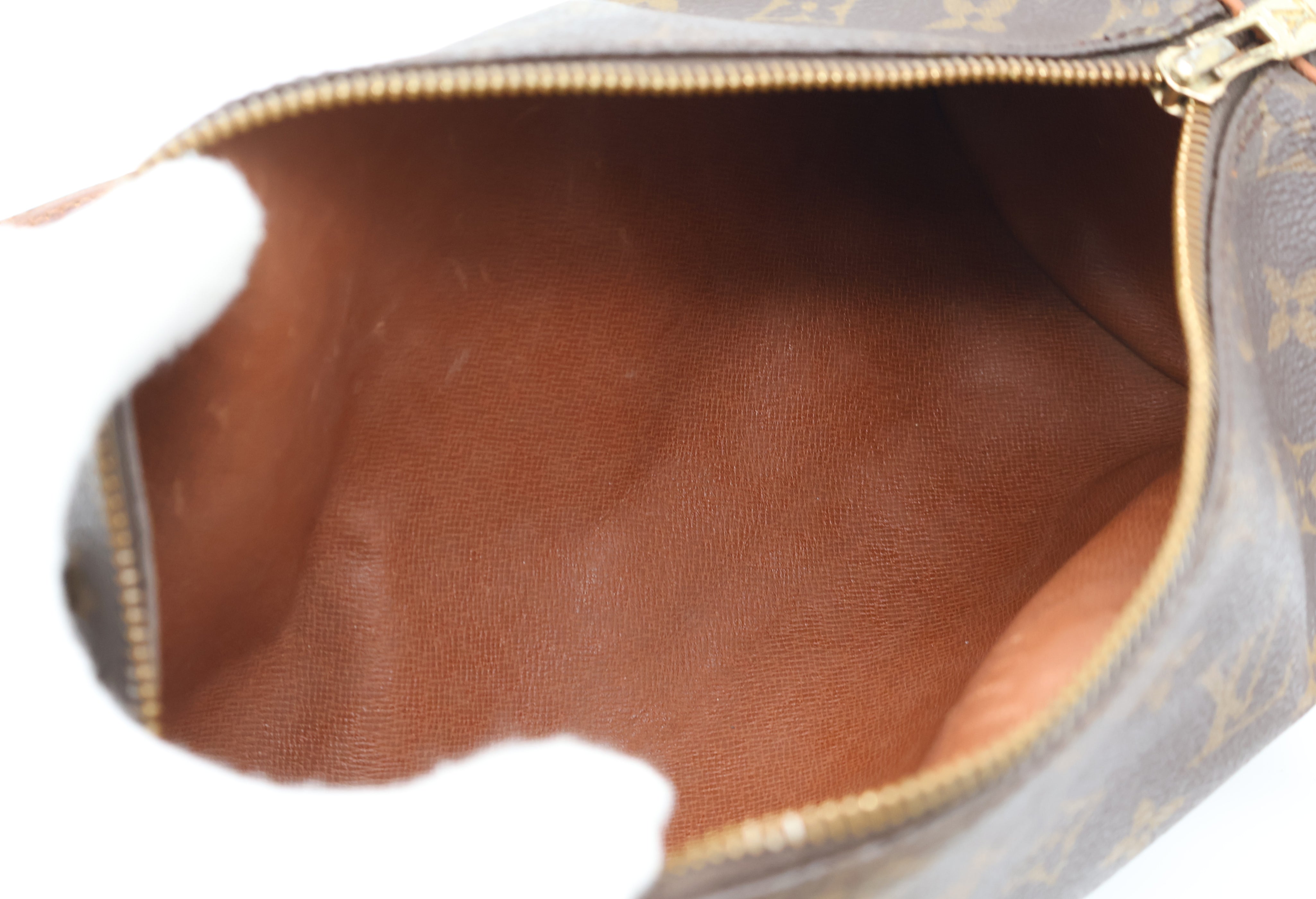 Louis Vuitton Papillon 26