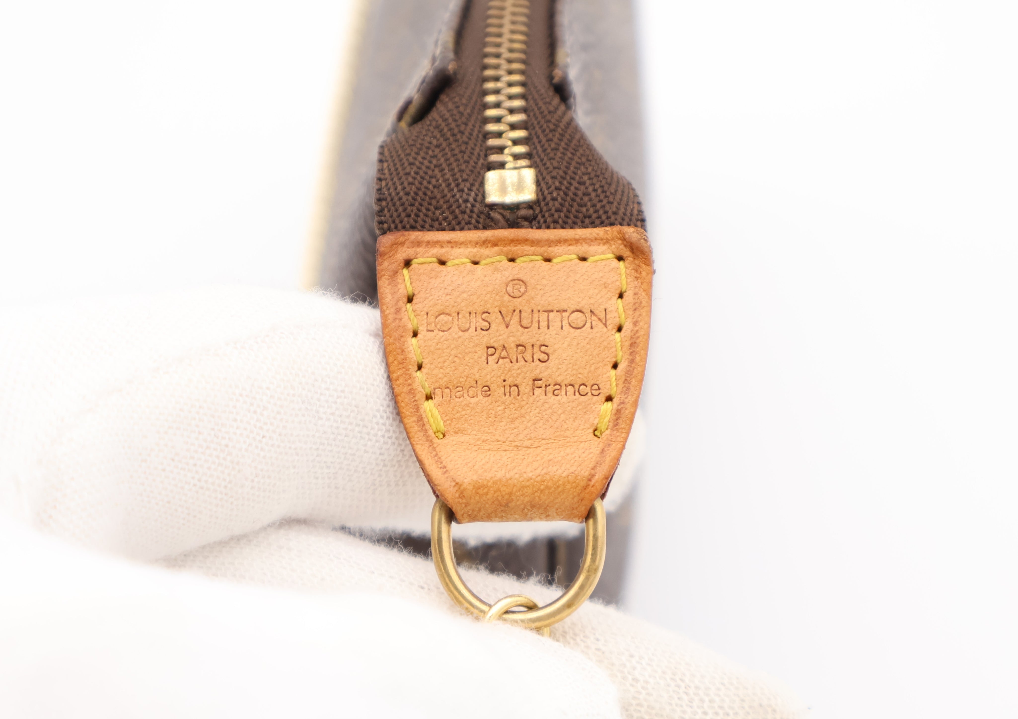 Louis Vuitton Pochette Accessoires