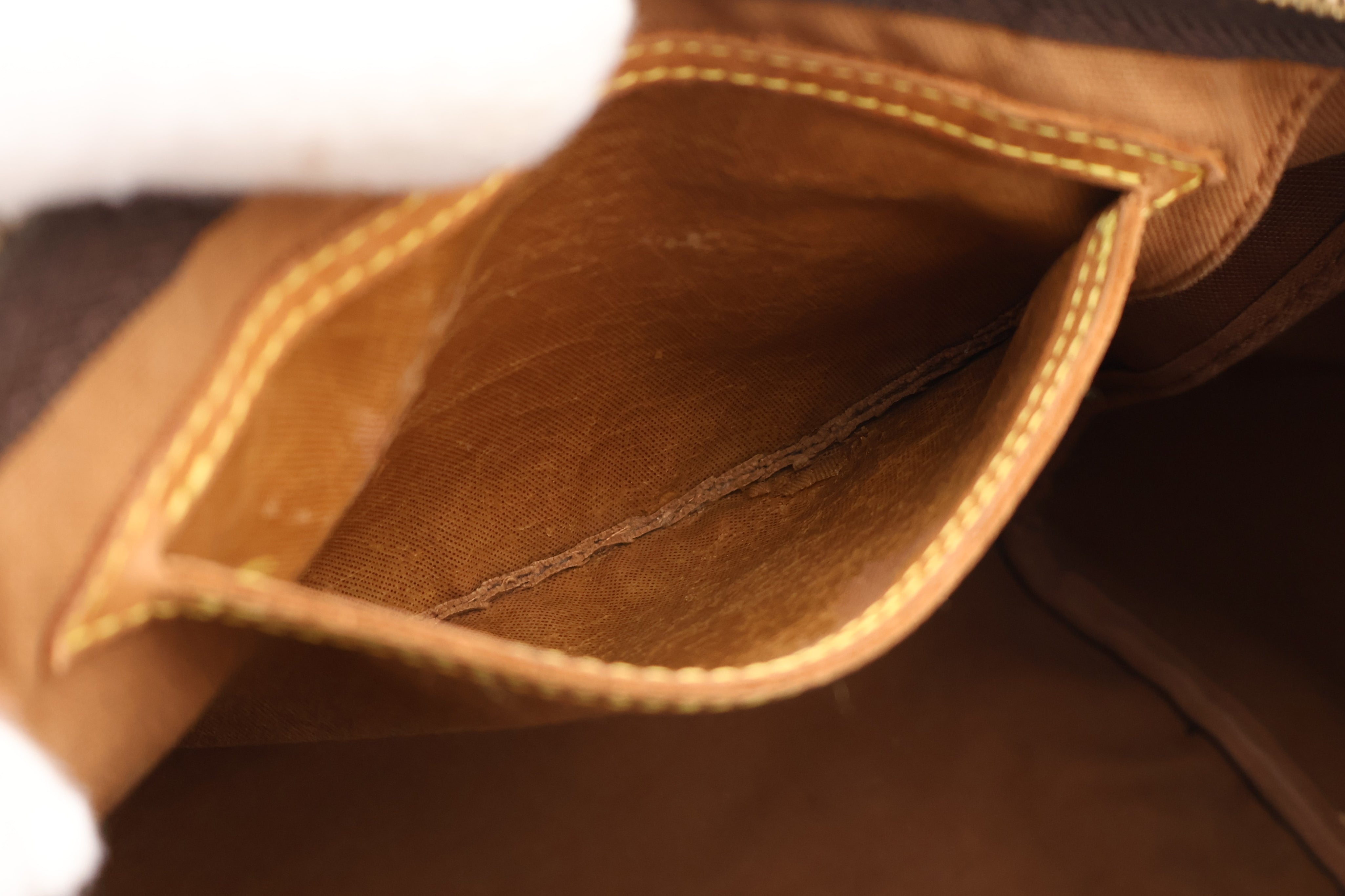 Louis Vuitton Speedy 30