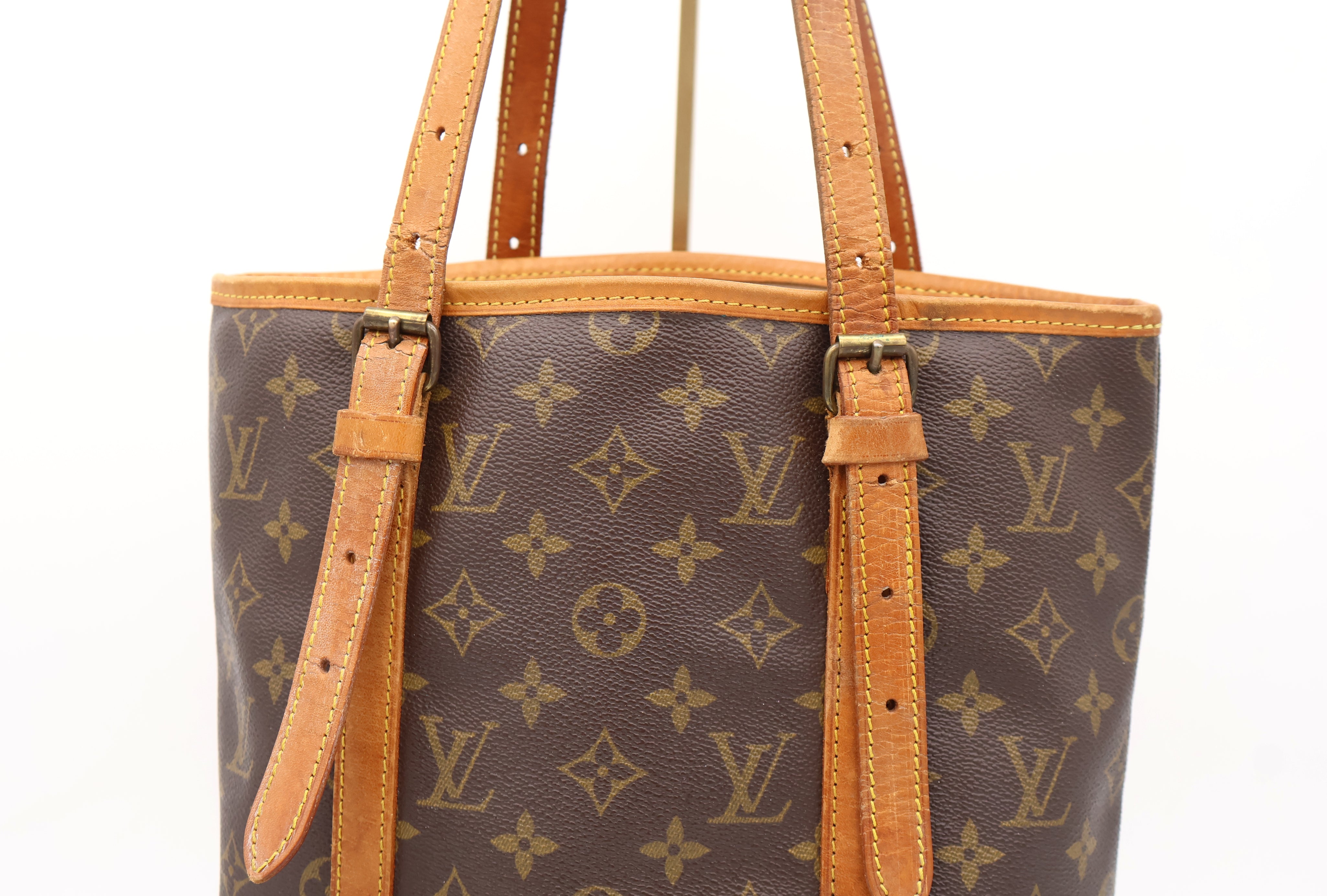 Louis Vuitton Bucket GM