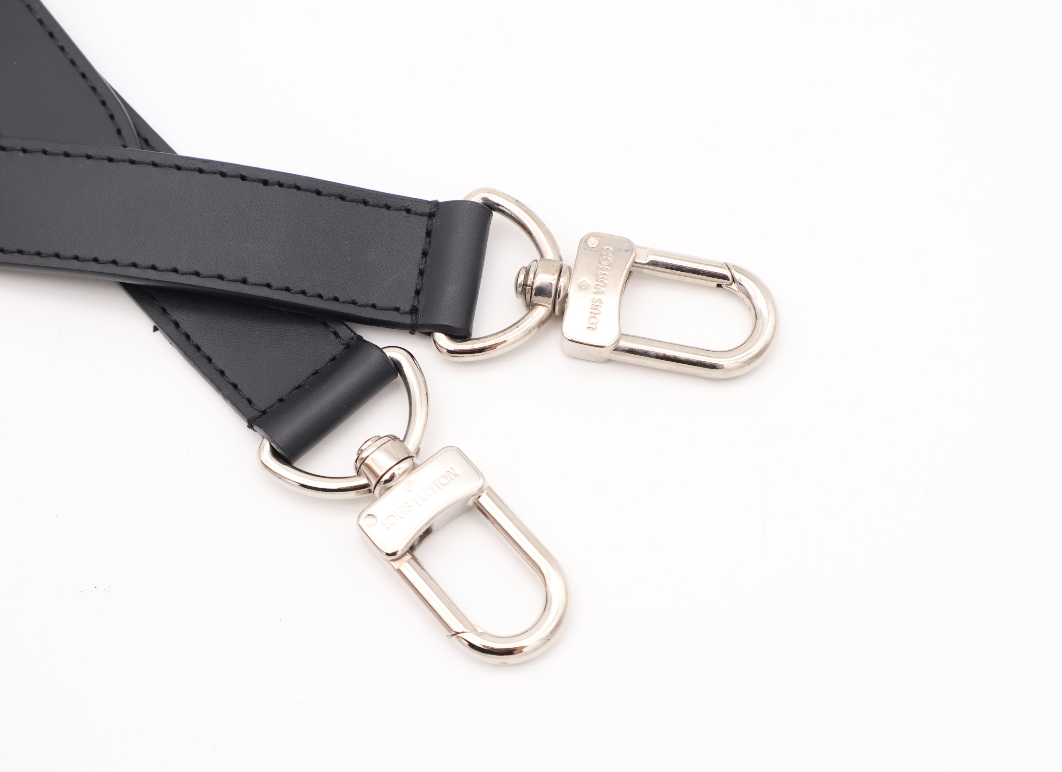Louis Vuitton Porte Documents Voyage Damier Graphite