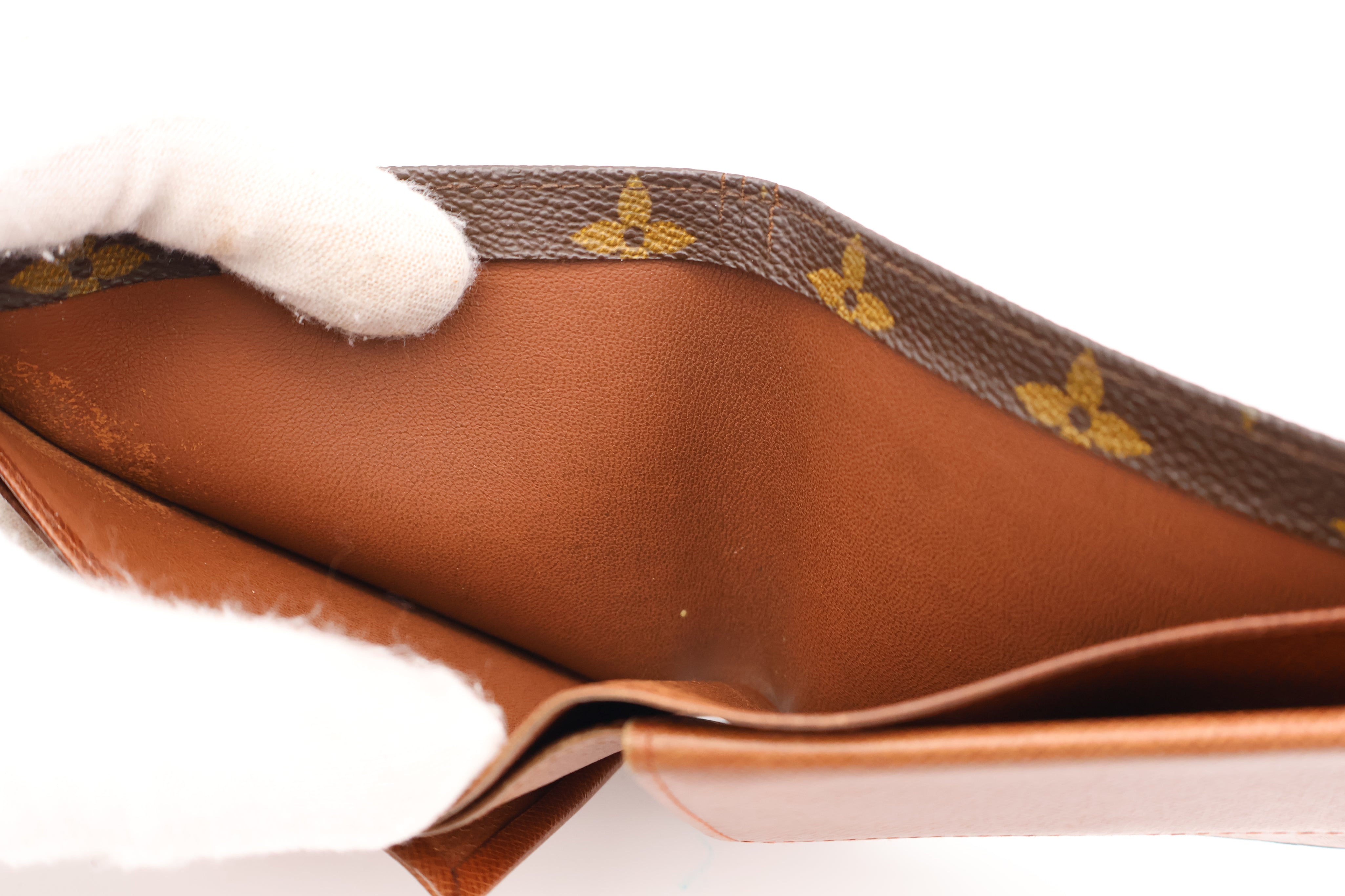 Louis Vuitton Bi-Fold Wallet