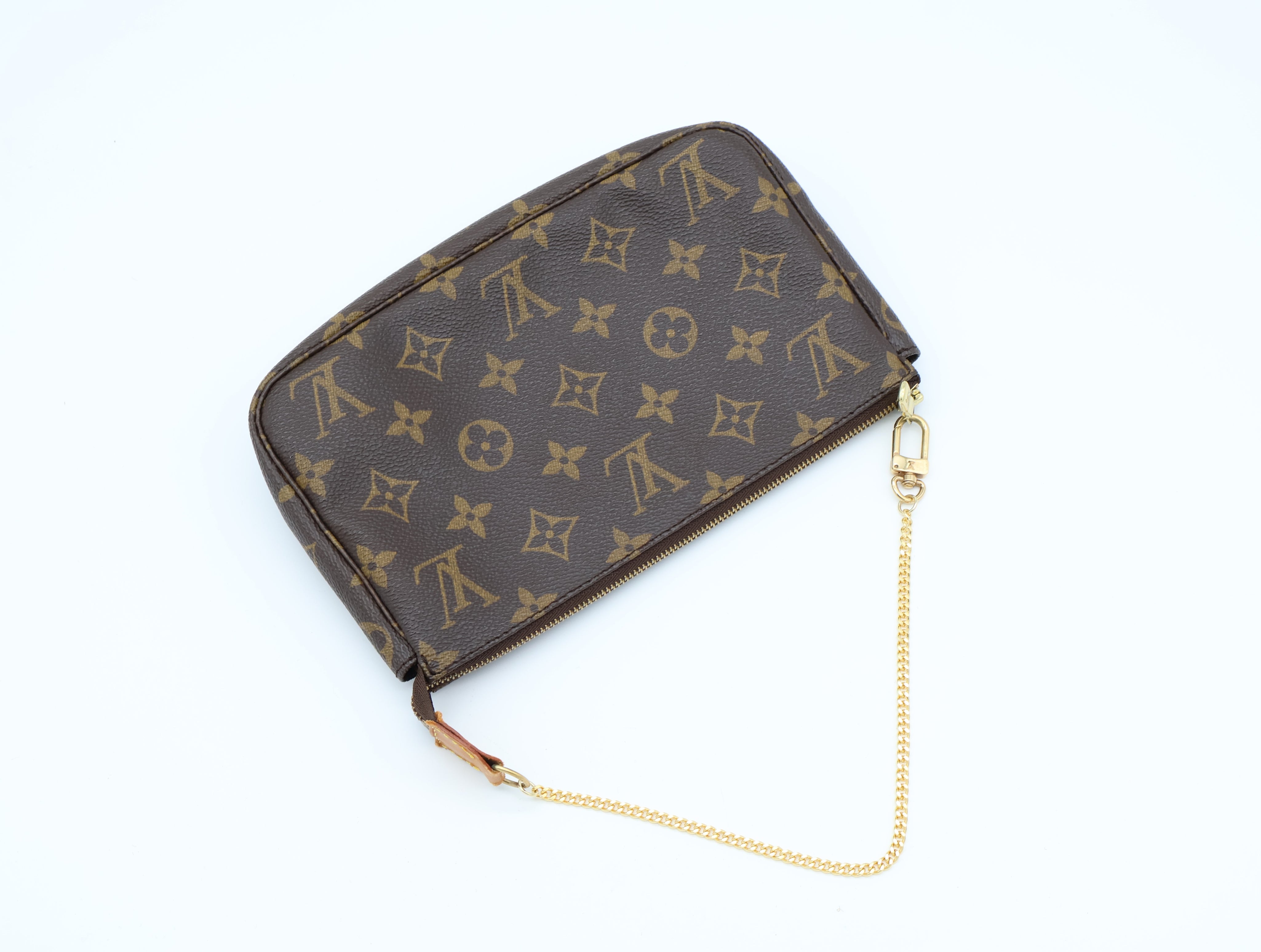Louis Vuitton Pochette Accessoires