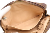 Louis Vuitton Trousse Toilette 23