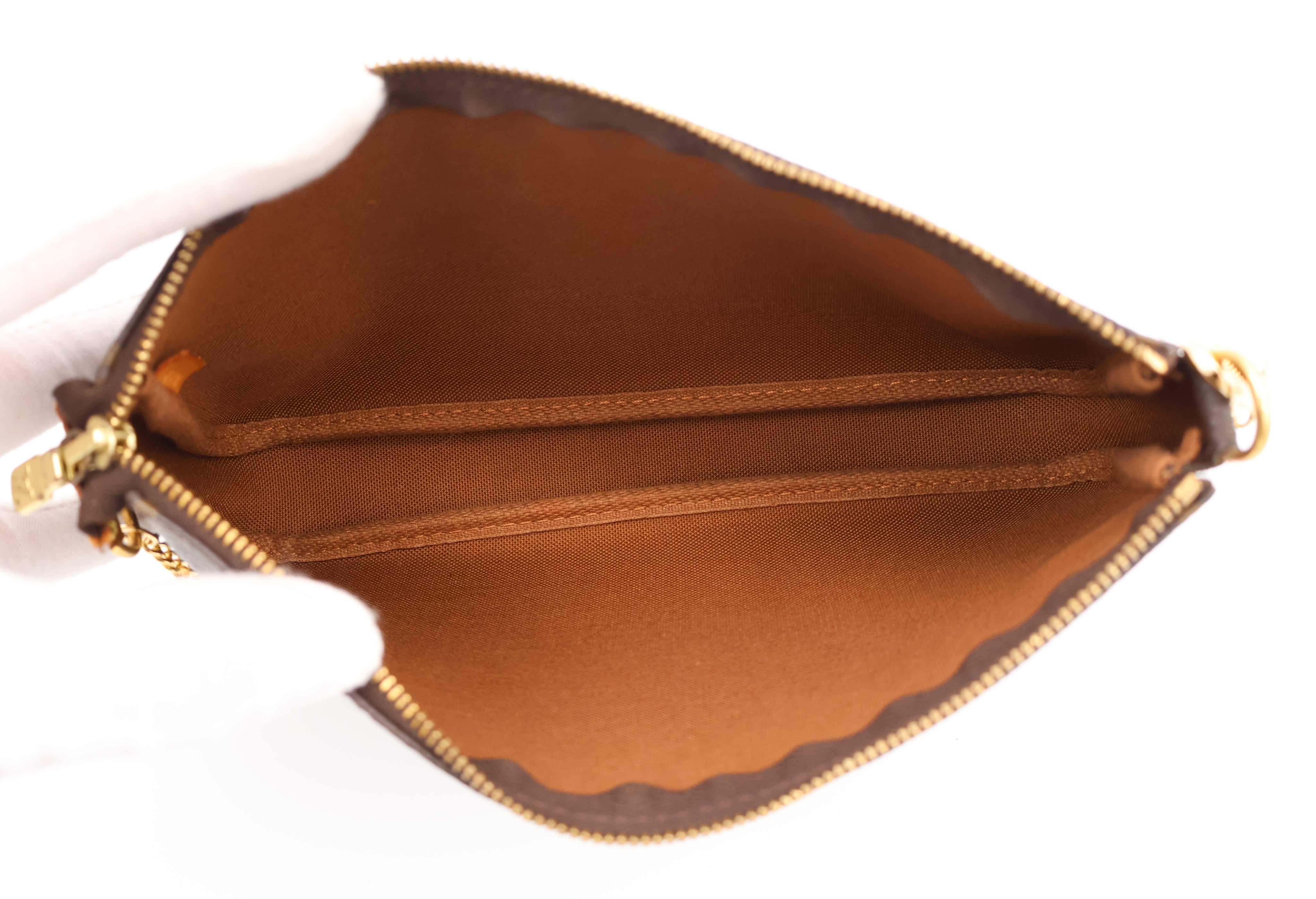 Louis Vuitton Pochette Accessoires